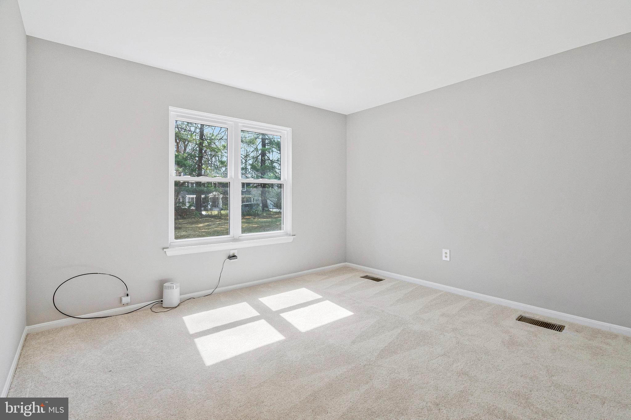 LEXINGTON ESTATES - Residential