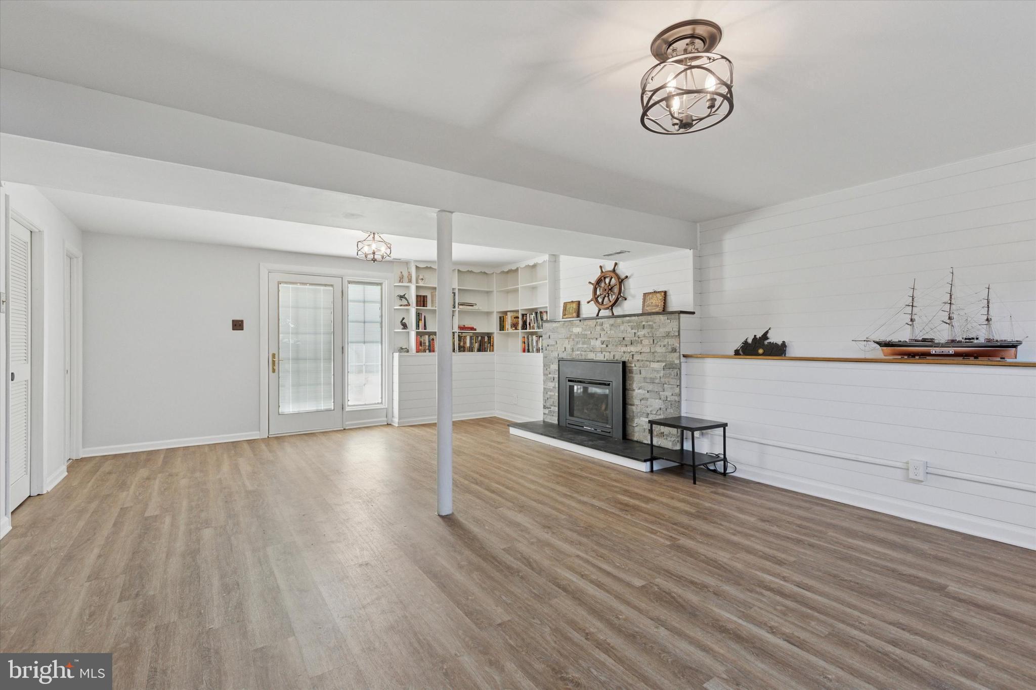 CASEY HIGHLANDS - Residential