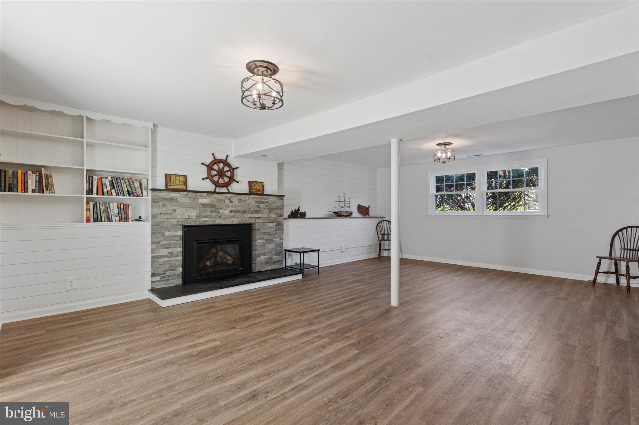 CASEY HIGHLANDS - Residential