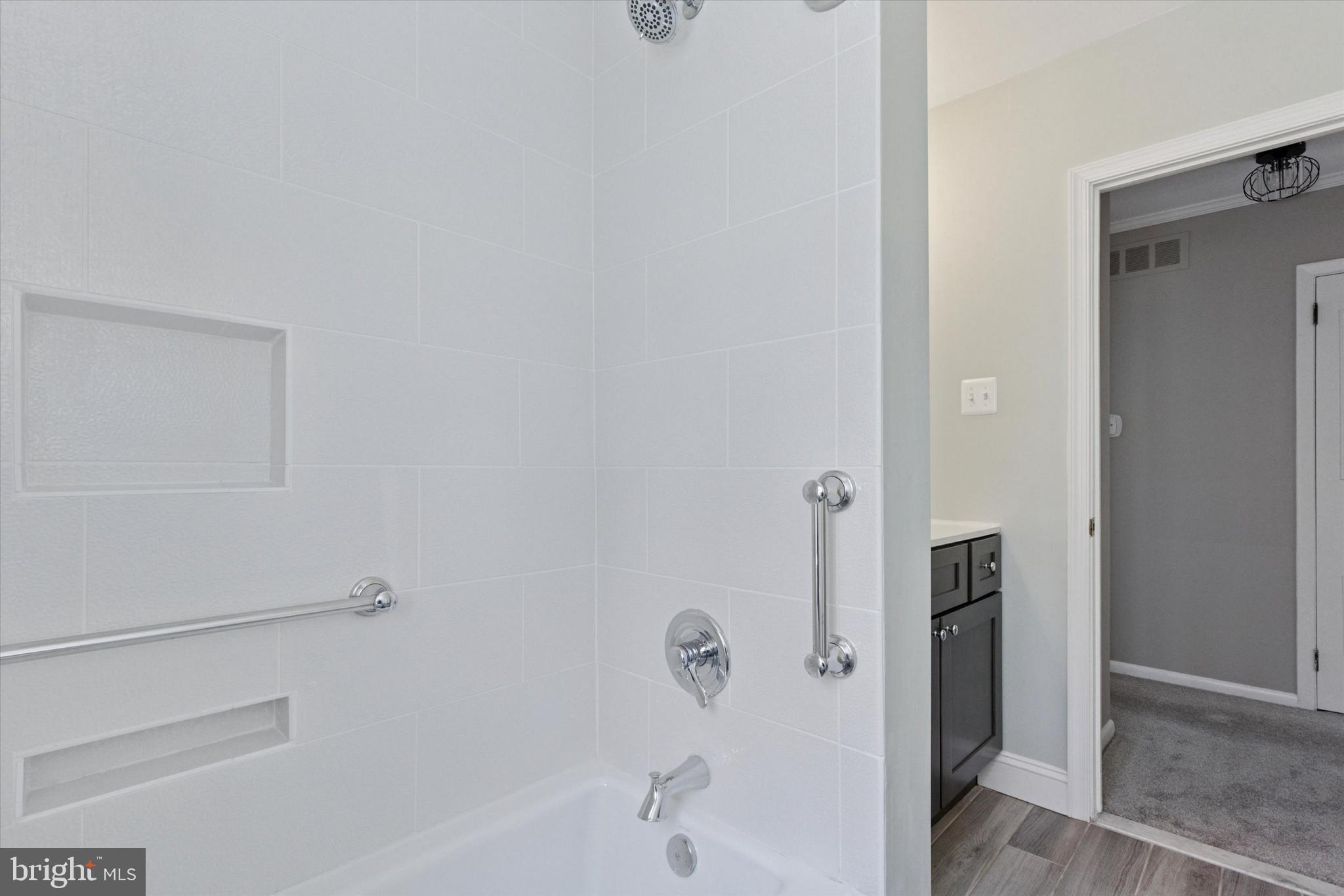 CASEY HIGHLANDS - Residential