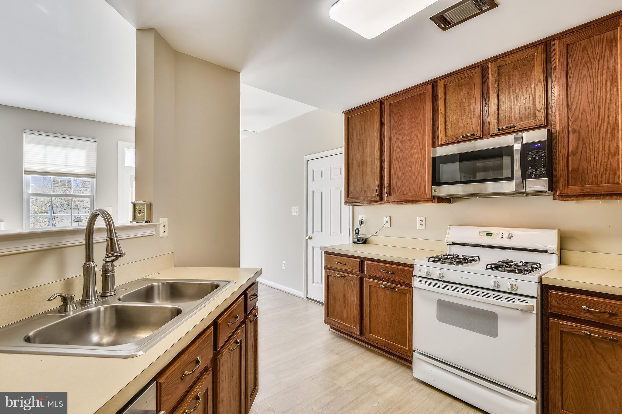 RIDGES AT ASHBURN - Residential