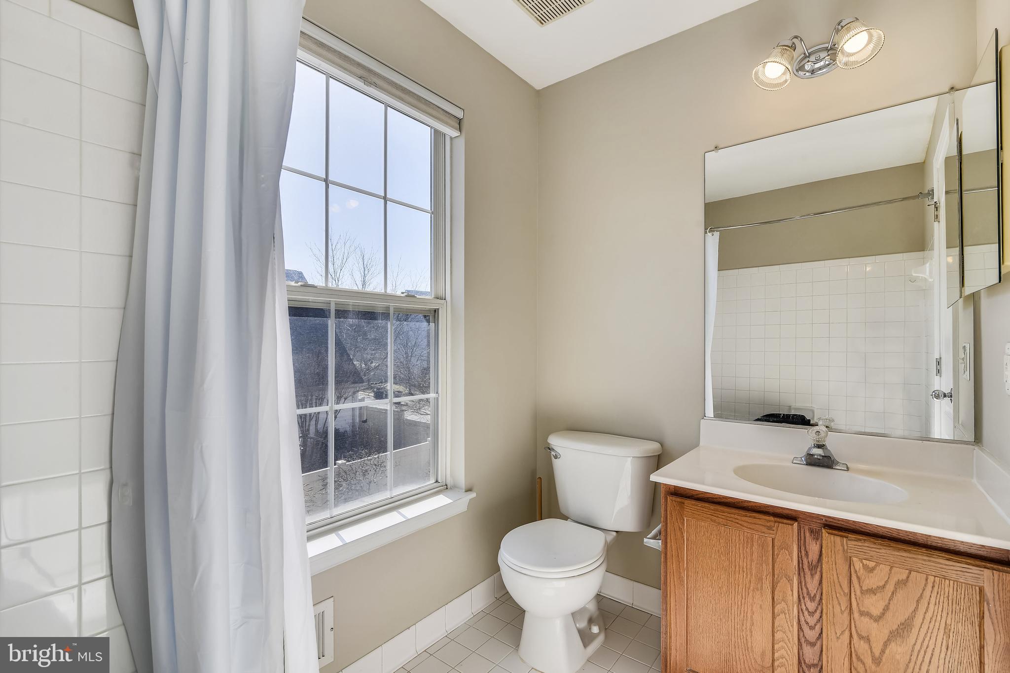 RIDGES AT ASHBURN - Residential