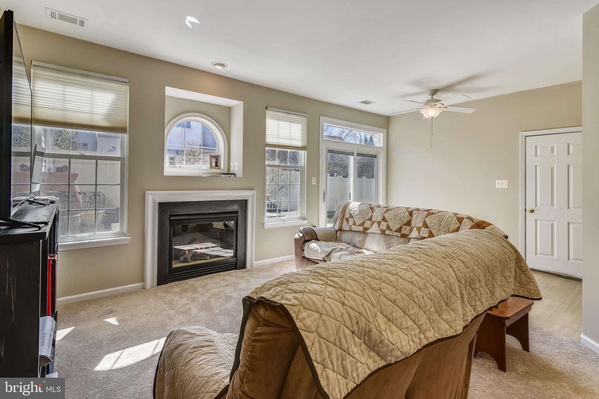 RIDGES AT ASHBURN - Residential