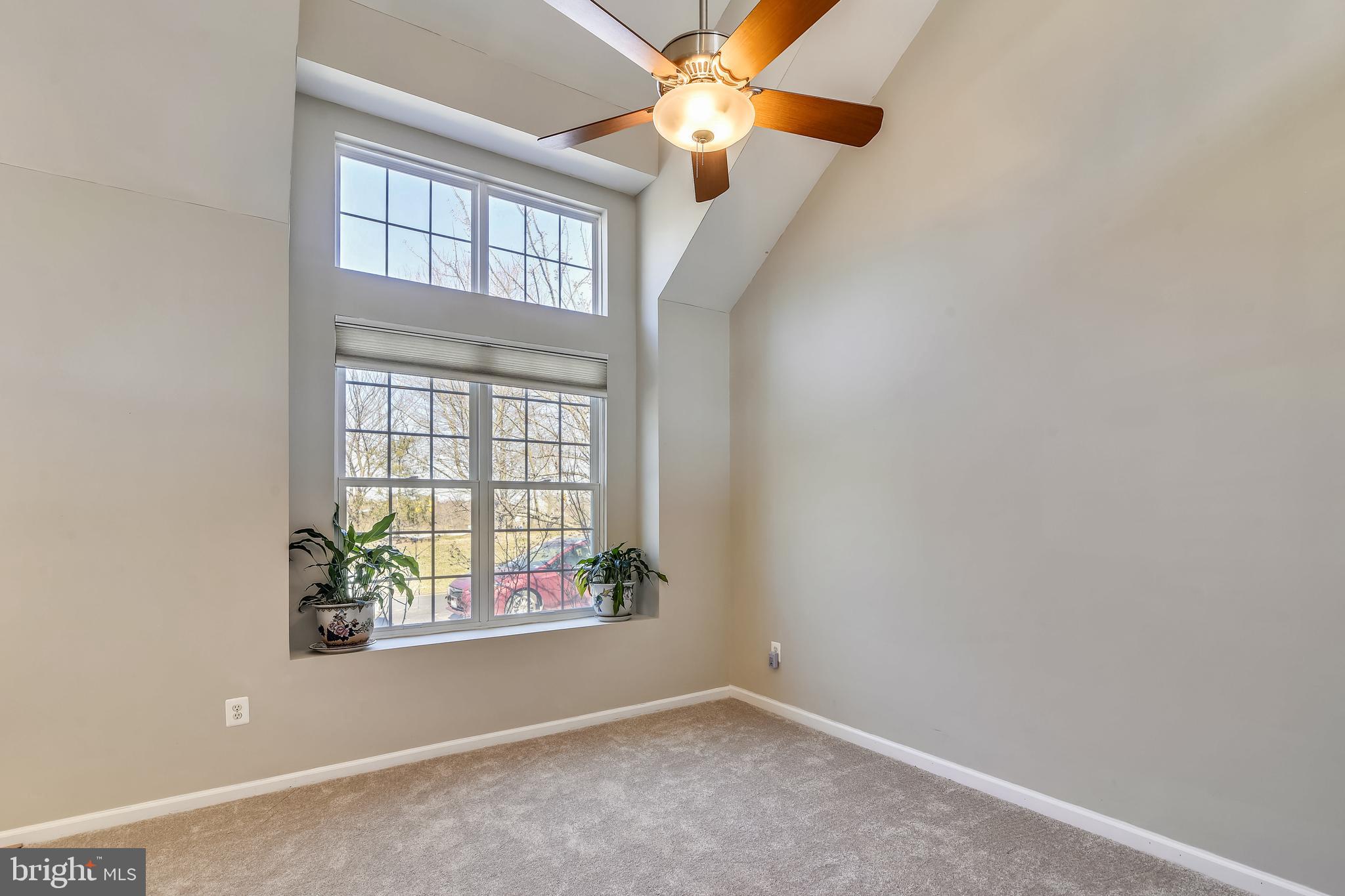 RIDGES AT ASHBURN - Residential