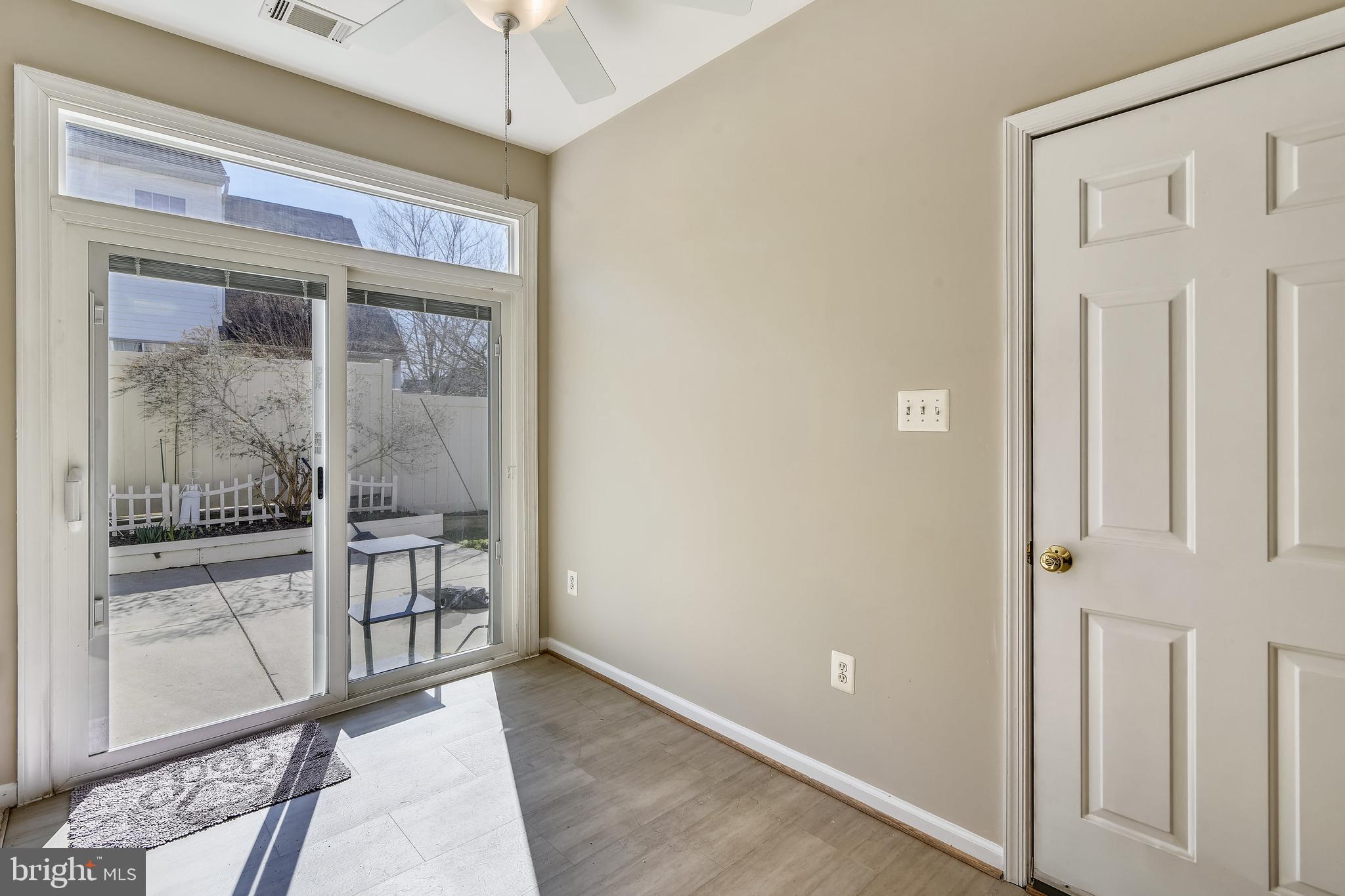 RIDGES AT ASHBURN - Residential