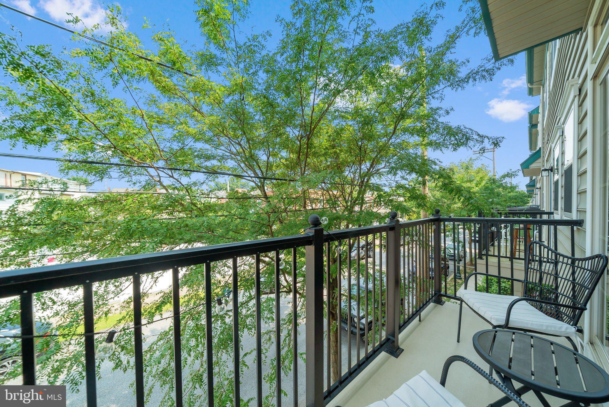 GREEN STREET MEWS - Residential