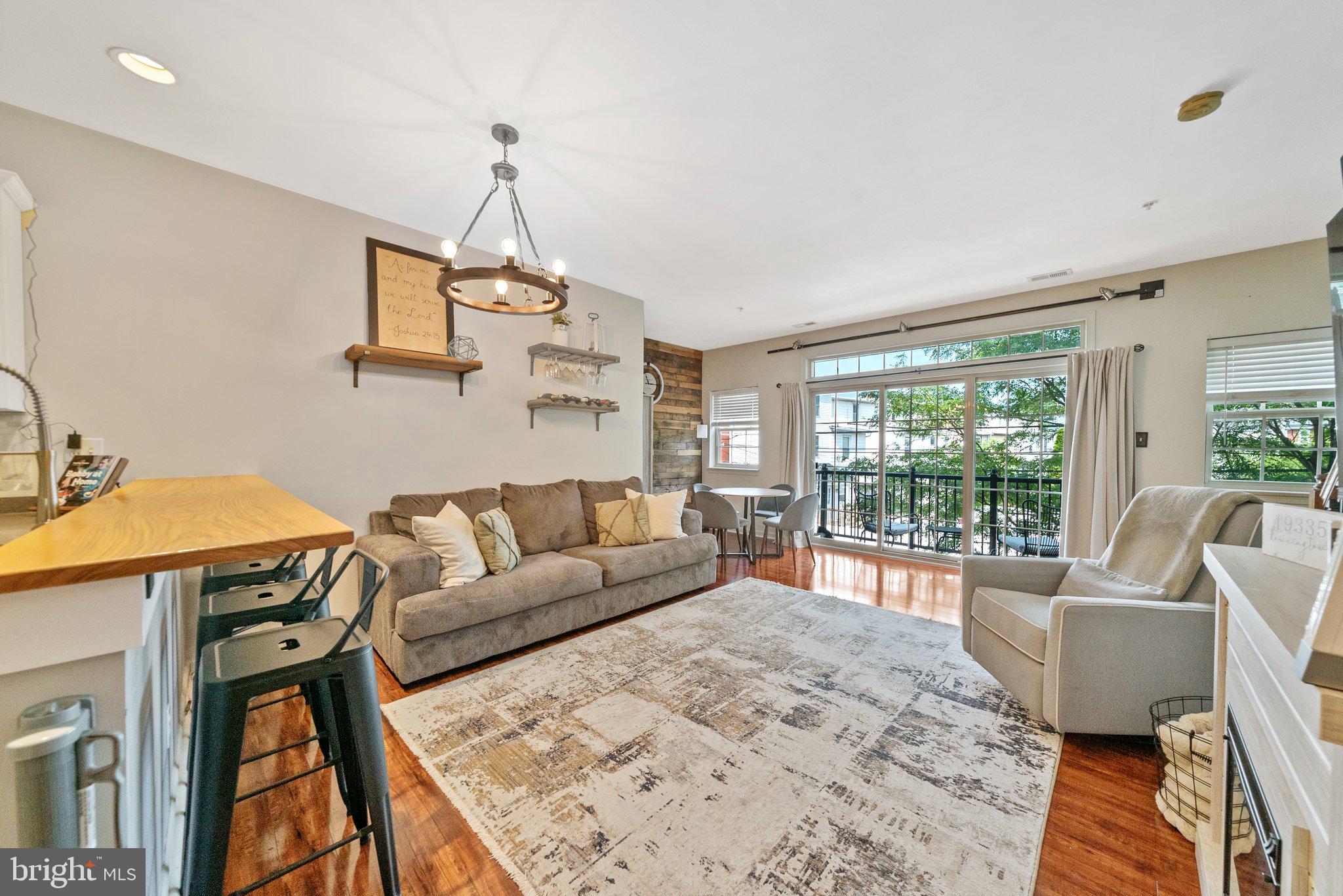 GREEN STREET MEWS - Residential