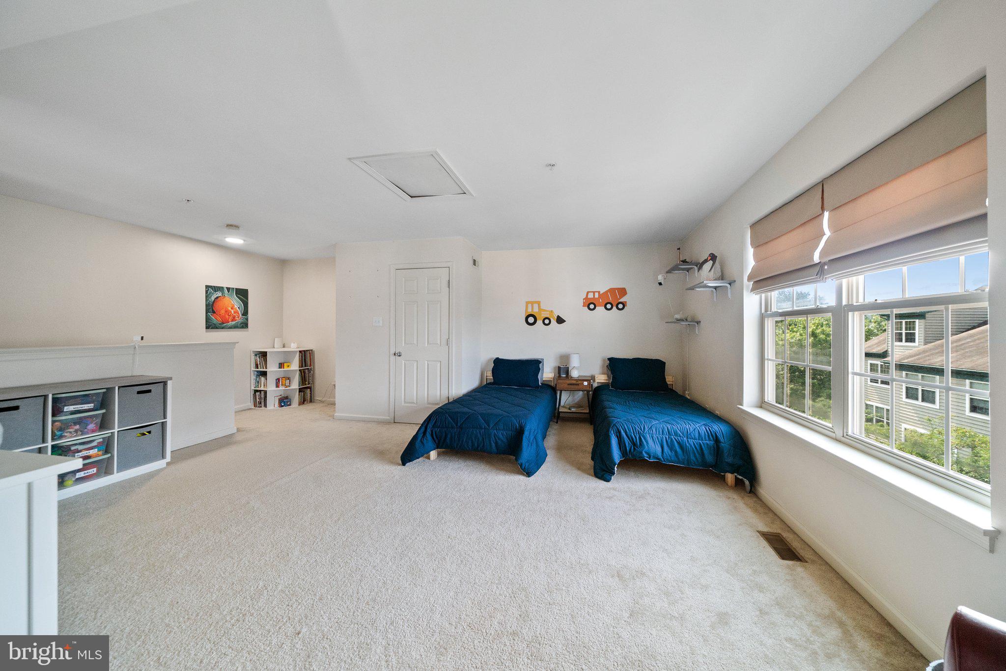 GREEN STREET MEWS - Residential