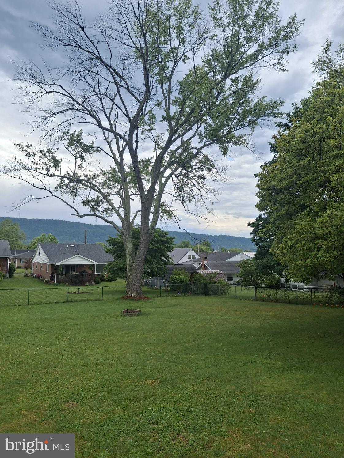 MAPLESIDE - Residential