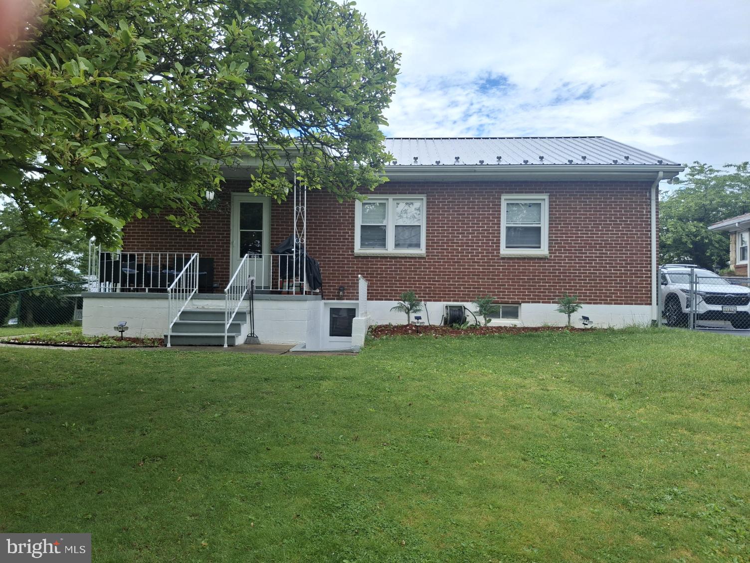 MAPLESIDE - Residential