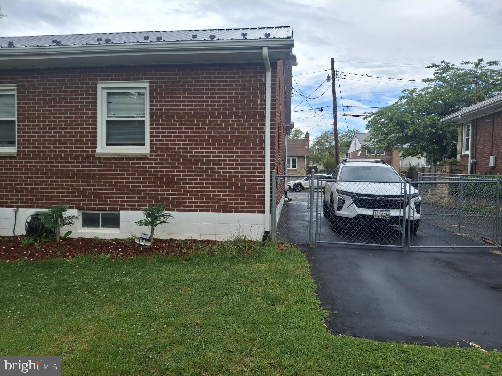 MAPLESIDE - Residential