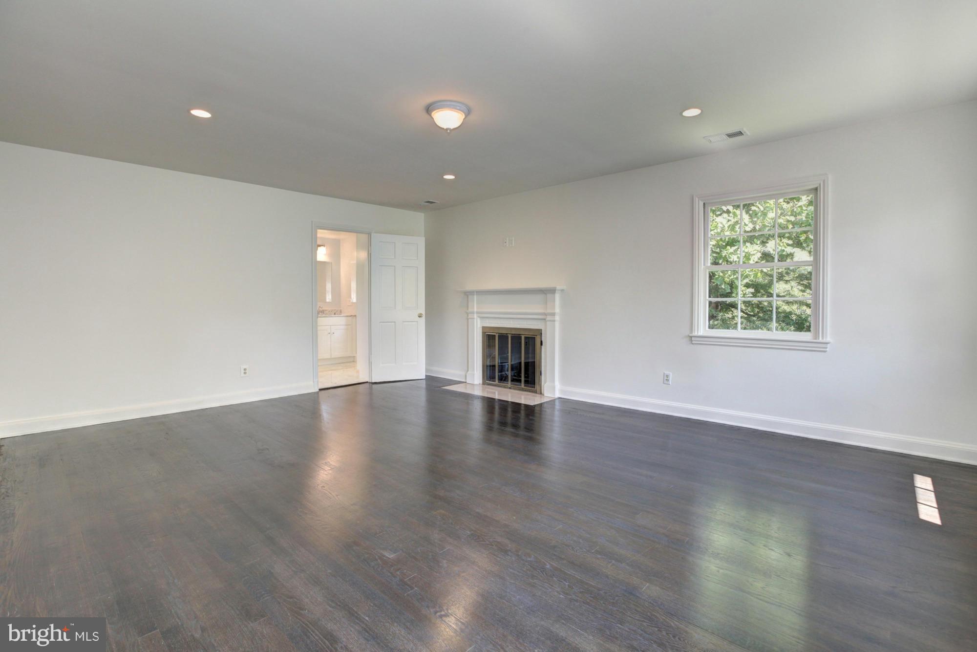 KENWOOD - Residential