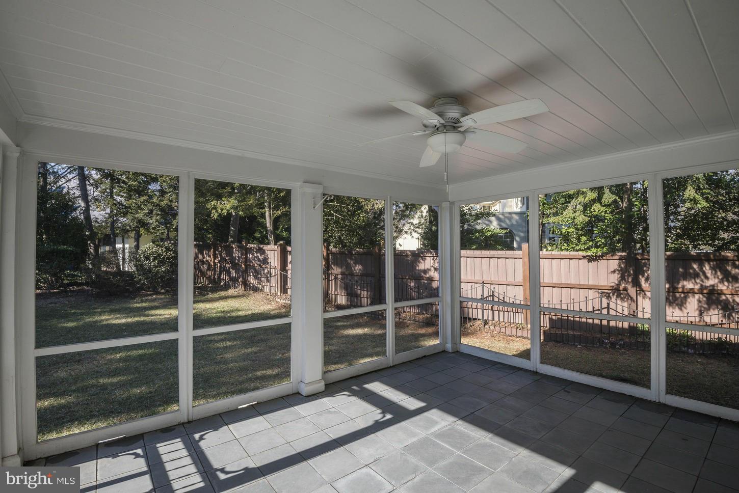 KENWOOD - Residential