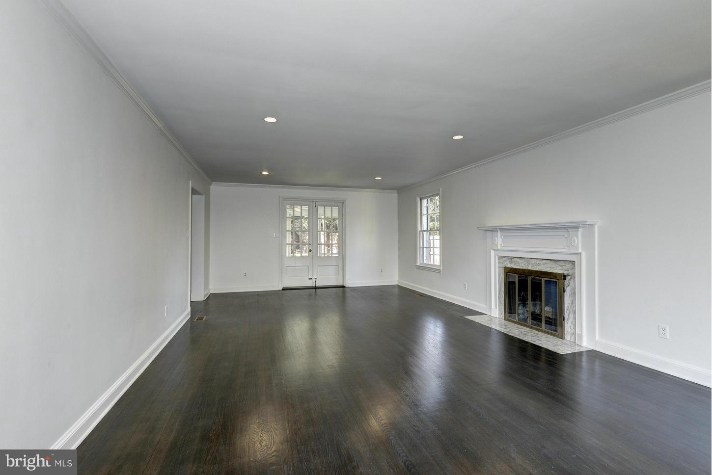 KENWOOD - Residential