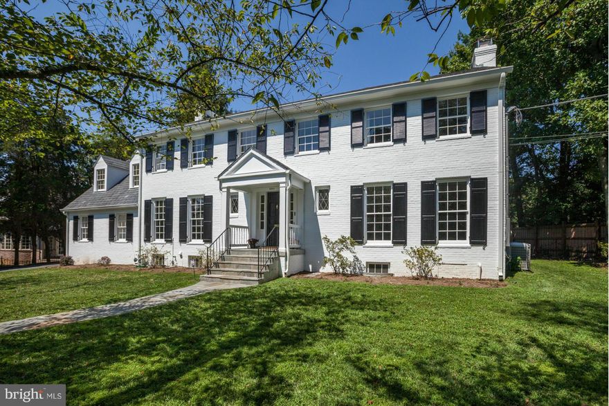 RENOVATIONS Complete!!  BEAUTIFUL 6,000+ SQ FT, apprx,  Colonial !!   Foyer w/ curved staircase, Lib w/FP, Din Rm, Liv rm w/ FP, Screen Porch, Kit w/ breakfast room adjacent to Kit w/BA, Level Garden, MB w/ new marble BA & Dressing RM, 5 more beds plus 3 BA on top 2 floors. Completely remodeled lower level Game rm!  Amazing space!! LL. Refinished floor, High quality HVAC installed! .Fabulous!!