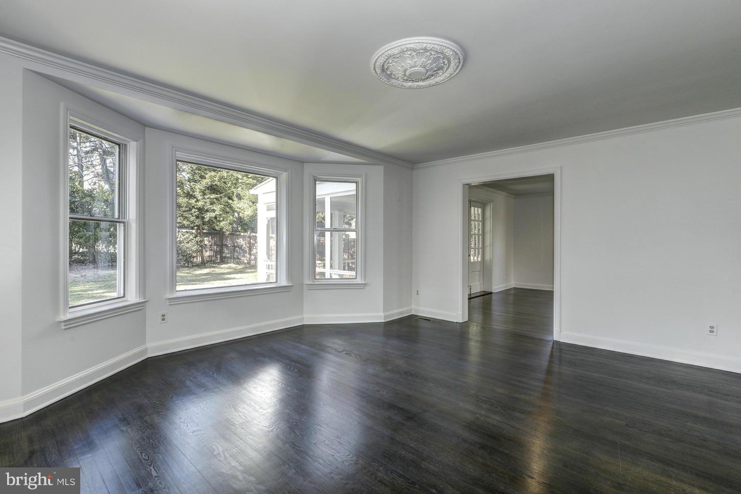 KENWOOD - Residential