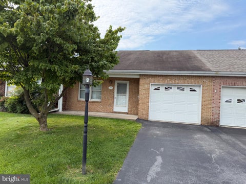 Townhouse For Rent - 147 Sunflower Drive<br/> HAGERSTOWN, MD 21740