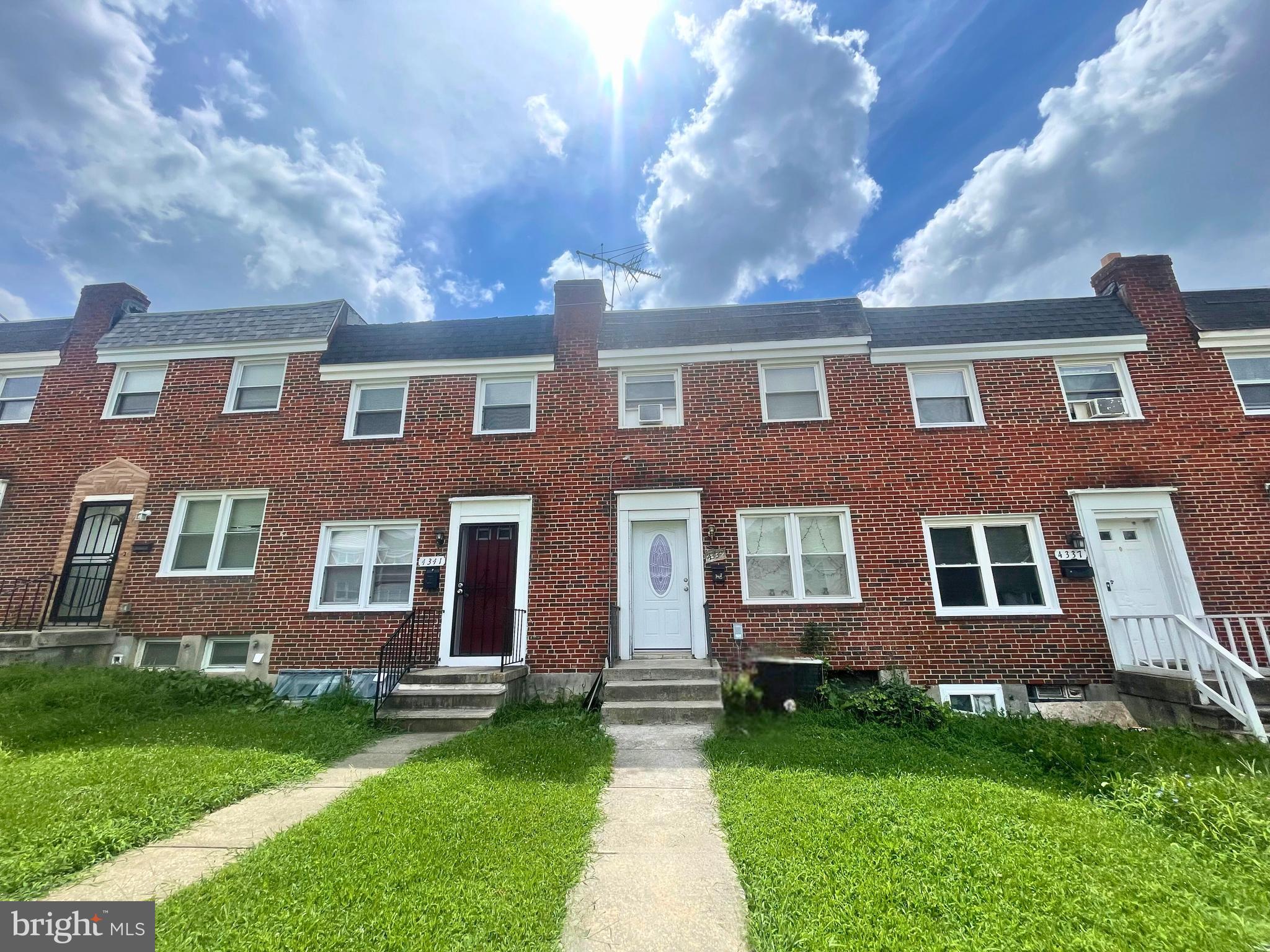 Investor Special, Bring Your Vision to Life!
Welcome to this solid brick 3-bedroom, 2-bathroom home full of character and opportunity. Owned by the same family for nearly 20 years, this property is ready for its next chapter and offers incredible value for the right buyer.
Recent Updates Include: New Roof (2024); New Hot Water Heater (2024); Brand-New Washer & Dryer (2025)
The home is being sold AS-IS and will need some updating, but the bones are strong, and the layout is flexible. Whether you're a seasoned investor looking to renovate, rent, or flip, or a homeowner ready to put in sweat equity, this home offers room to reimagine.
Inside, you'll find:
Main level with a front living room, one bedroom, and abundant natural light
Upper level with two additional bedrooms and a full bathroom
Lower level with a kitchen, full bath, laundry, and utility space, which is ideal for conversion into an income-producing unit or in-law suite
The property retains charming original touches like hardwood flooring, solid wood staircases, and a classic banister. While currently filled with personal items, it’s easy to envision how the space can shine with updates and care.
Exterior: Rear yard with covered patio and spacious fenced yard. backs to green space. Perfect for creating a serene place to relax and/or entertain.
Convenient location with easy access to shopping, dining, and major commuter routes.
Cash or rehab loans preferred. Home is occupied, please schedule showings in advance.
Information deemed reliable, but not guaranteed.