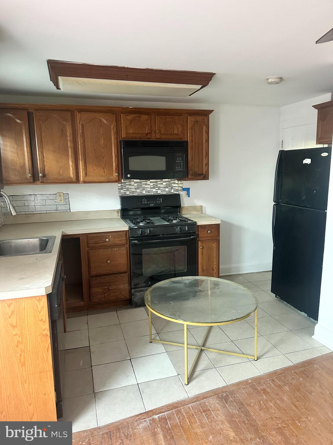 FRANKFORD - Residential