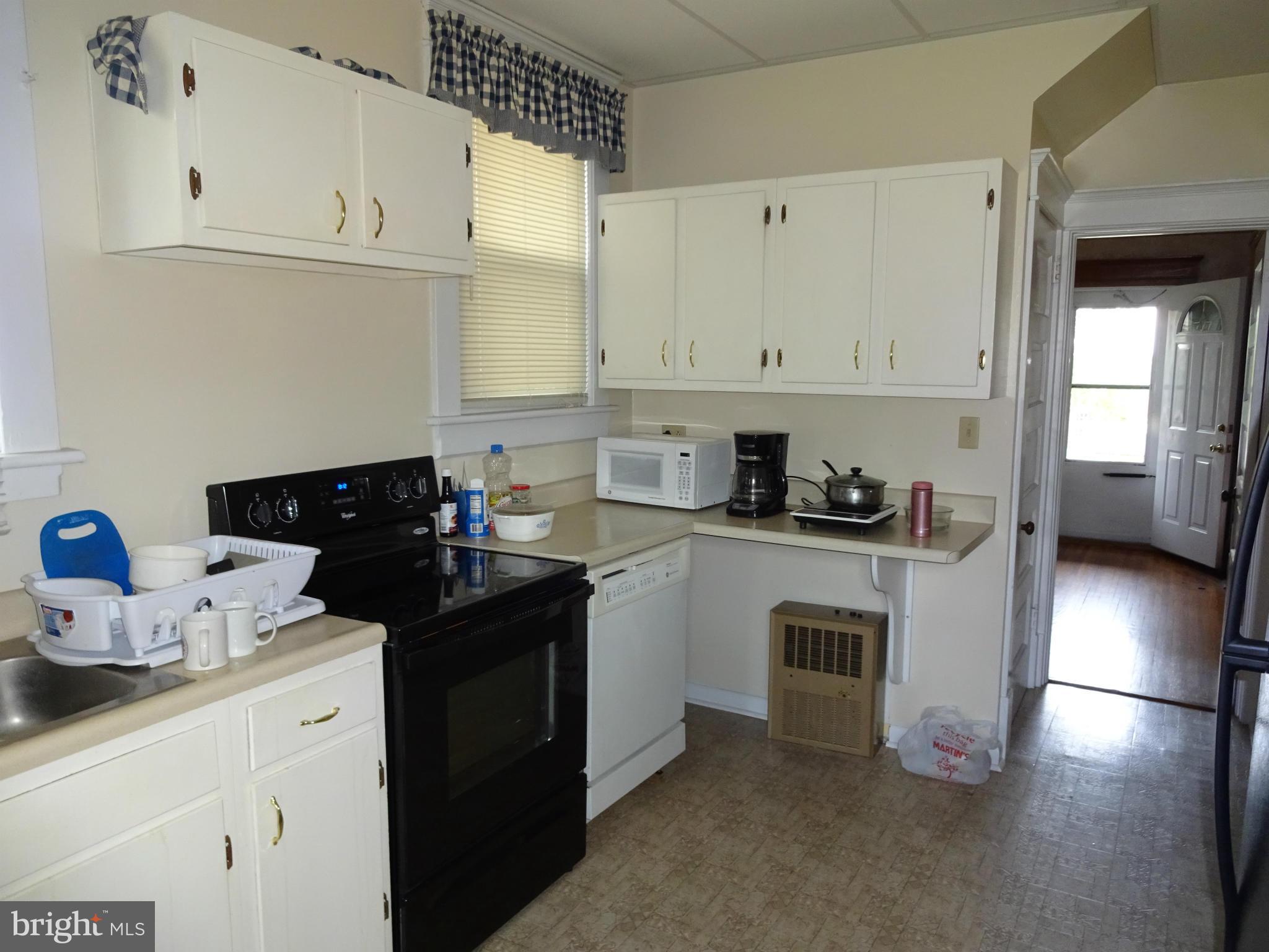 JOHNSON HEIGHTS - Residential