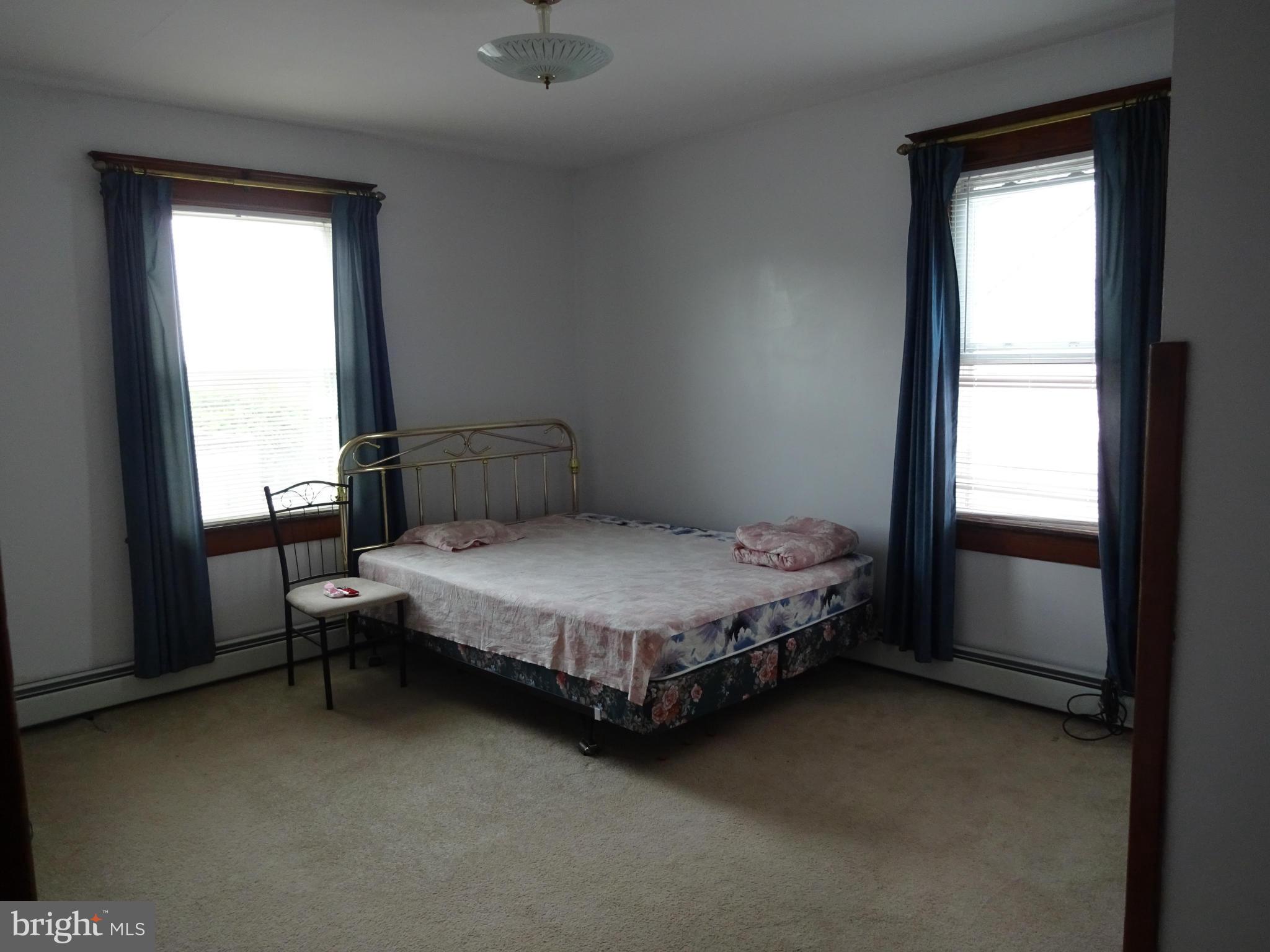 JOHNSON HEIGHTS - Residential