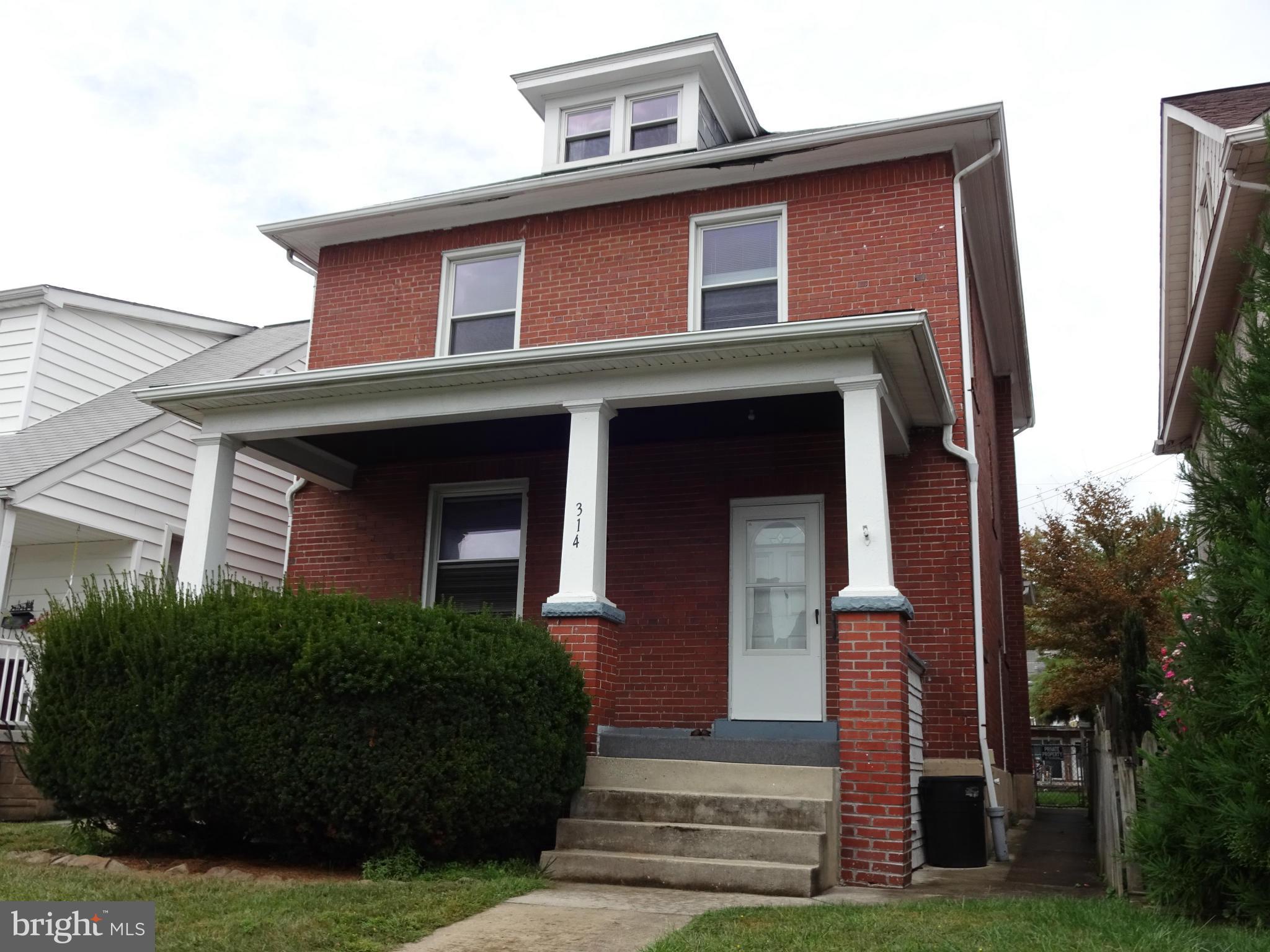 JOHNSON HEIGHTS - Residential