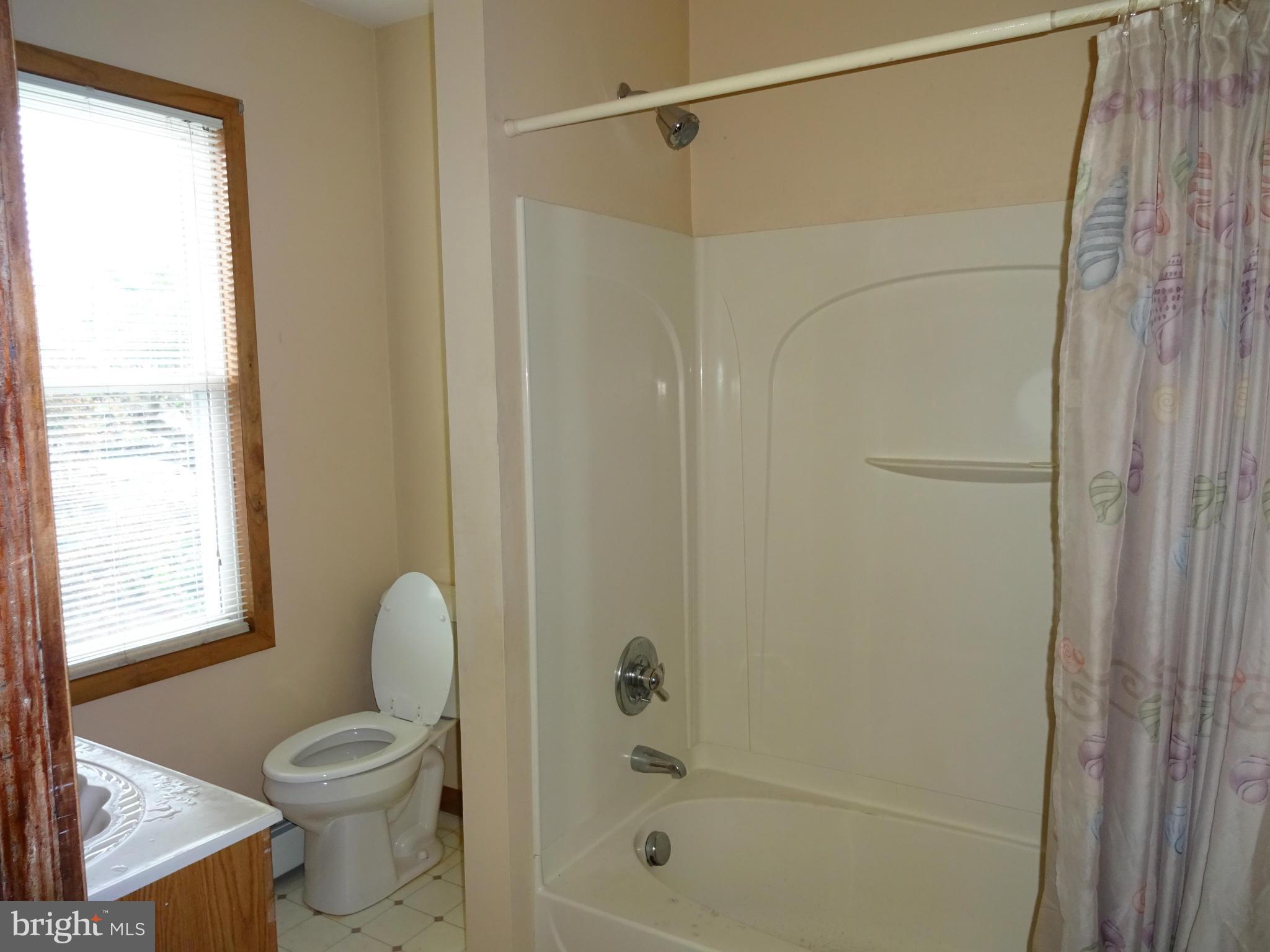 JOHNSON HEIGHTS - Residential