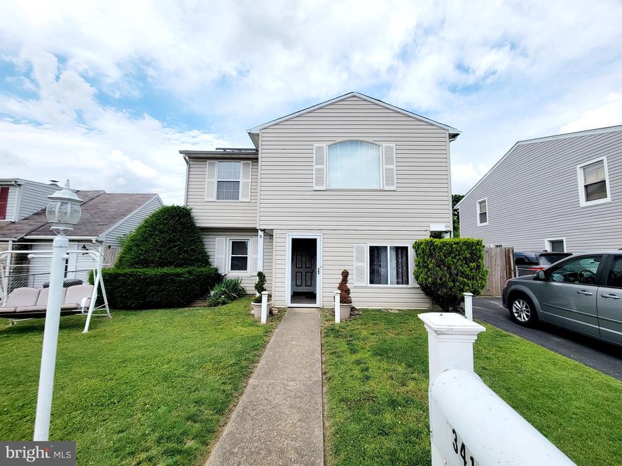 Looking for the perfect place to call home? Look no further! Featuring 3 bedrooms,  2 full baths, fully fenced-in yard and solar panels! Large living room, huge master bedroom with walk in closet and deck for entertaining. Home even comes with a hot tub!There is also Large  Bouns room that could be a 4th bedroom, home gym or home office. Schedule your showing before it is to late.