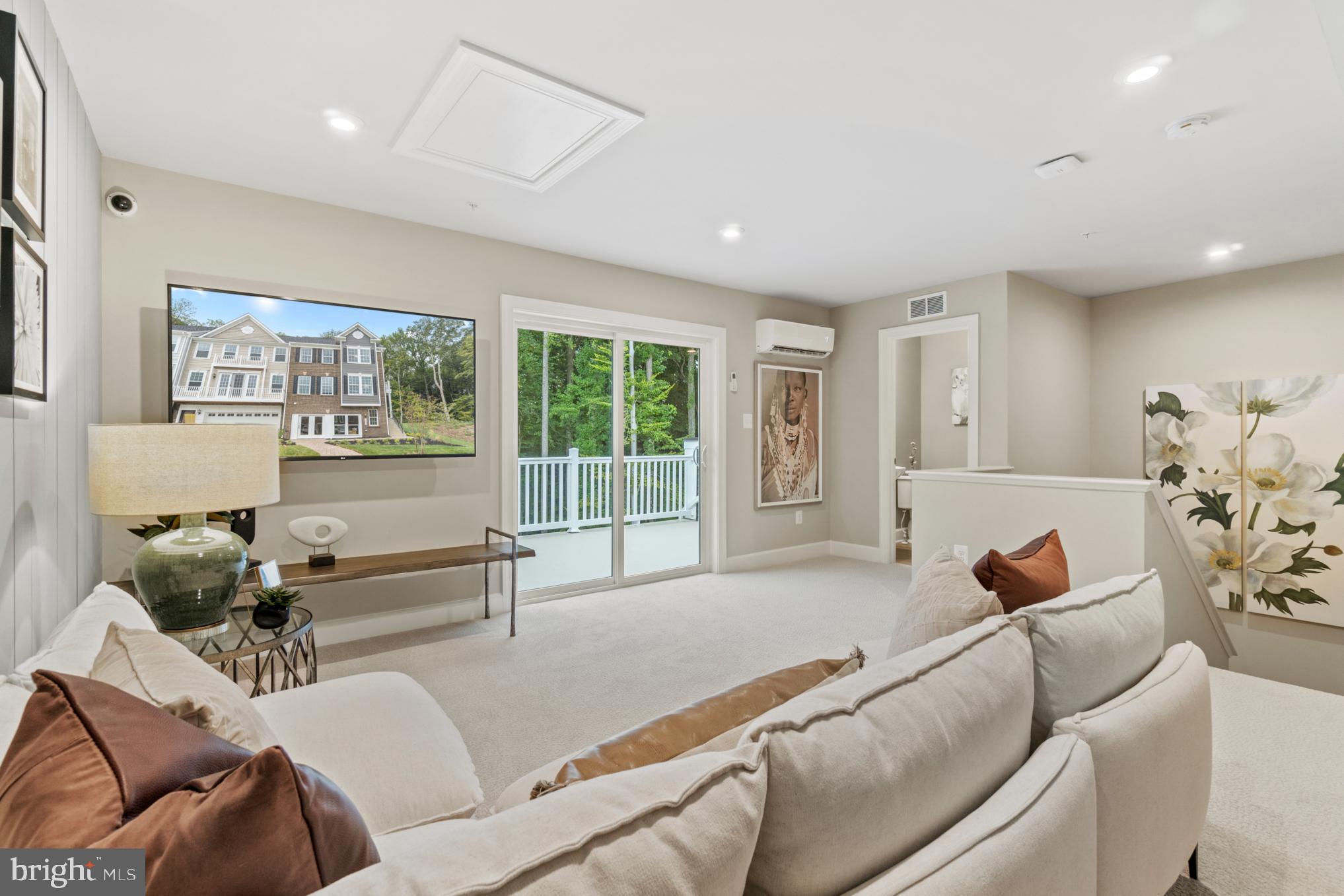 MARLBORO RIDGE - Residential