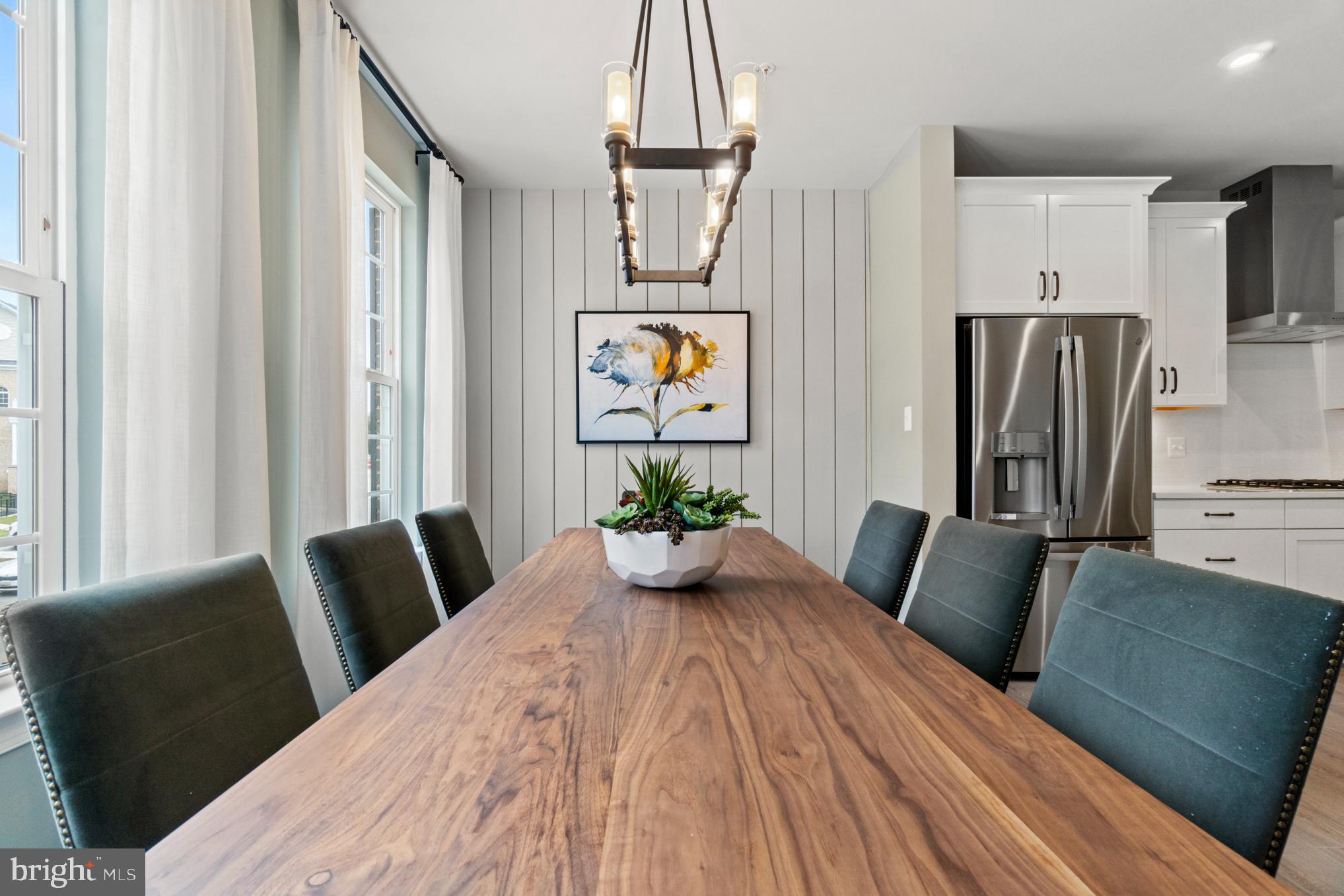 MARLBORO RIDGE - Residential