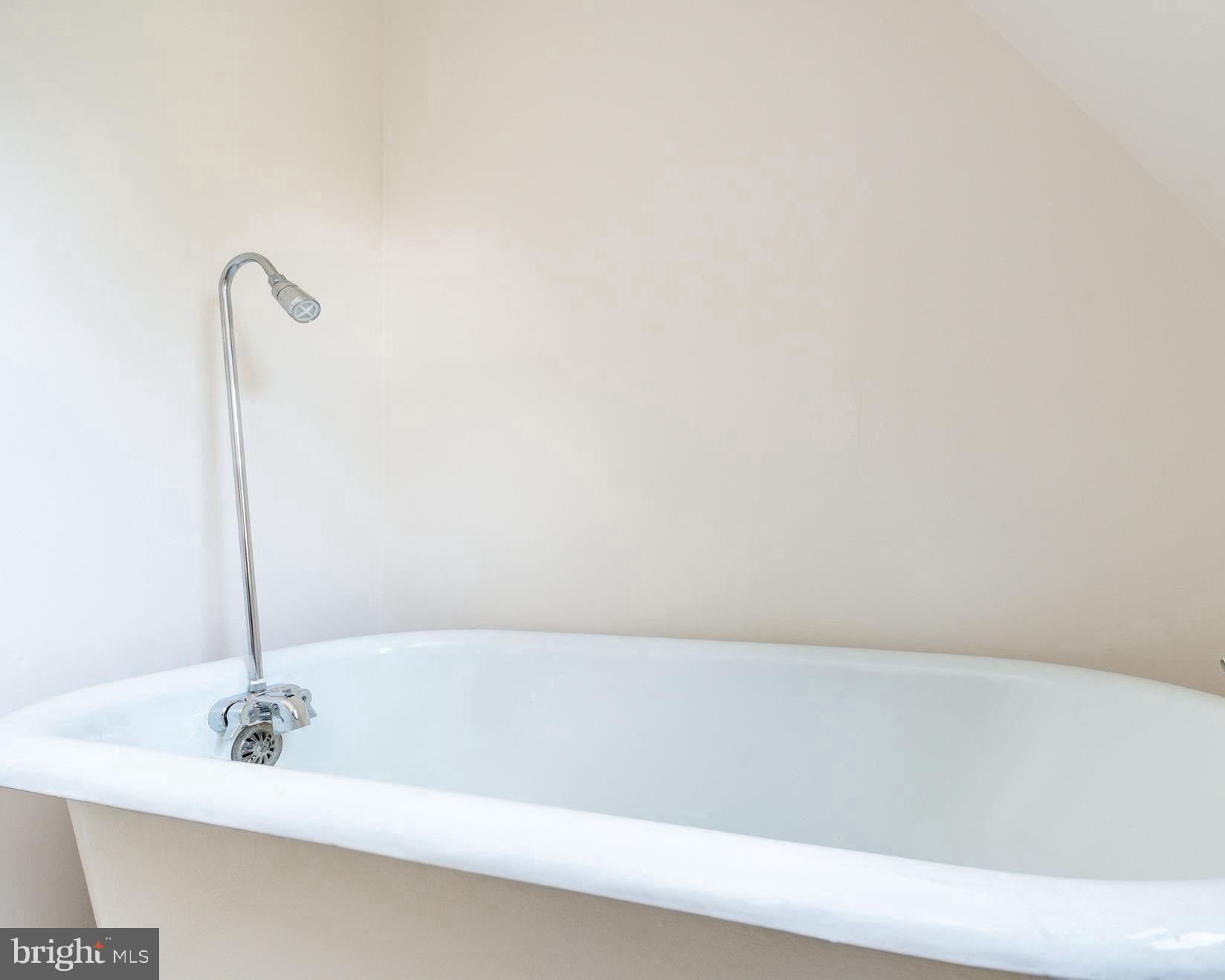 BRYN MAWR - Residential