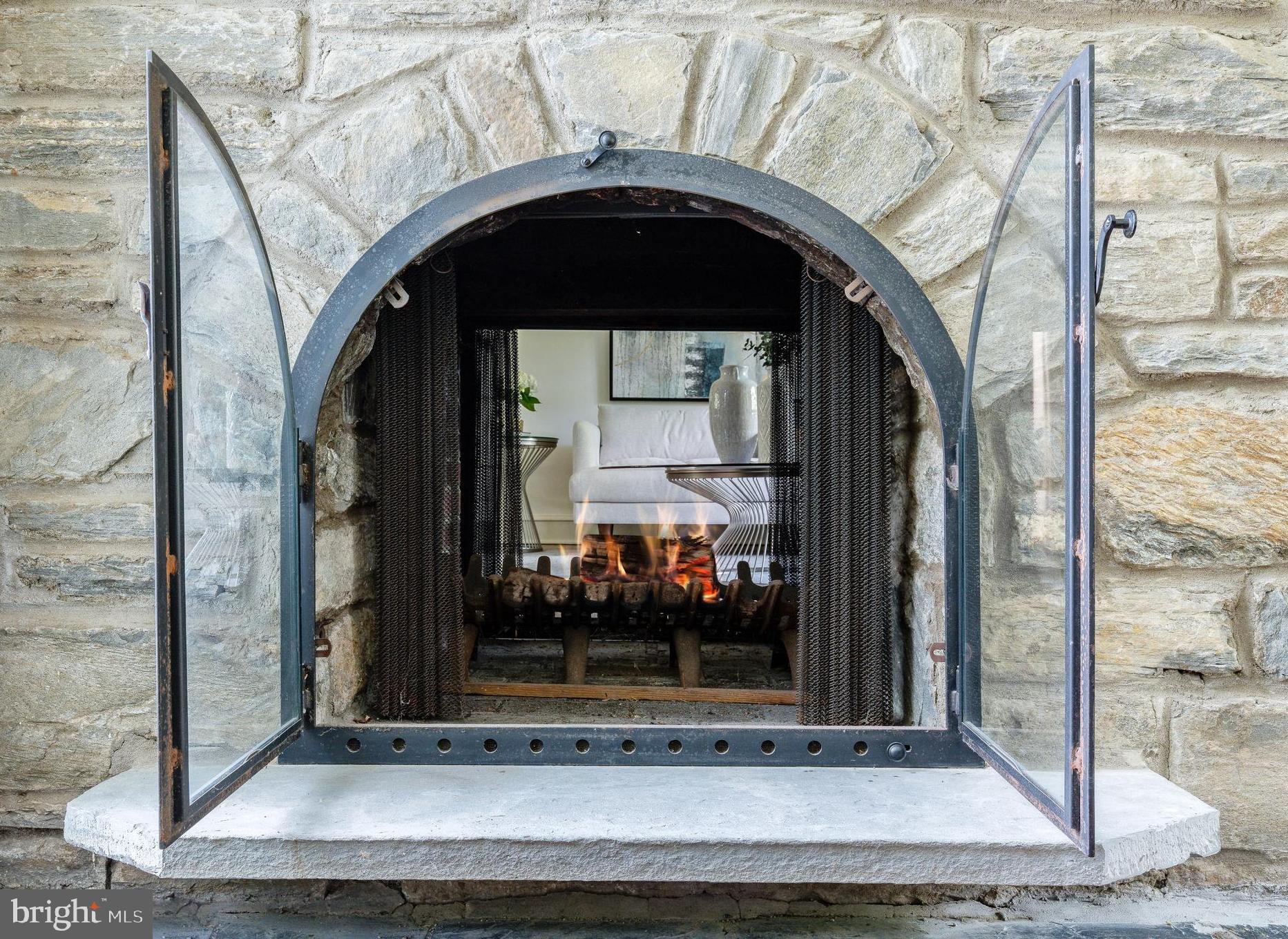 BRYN MAWR - Residential