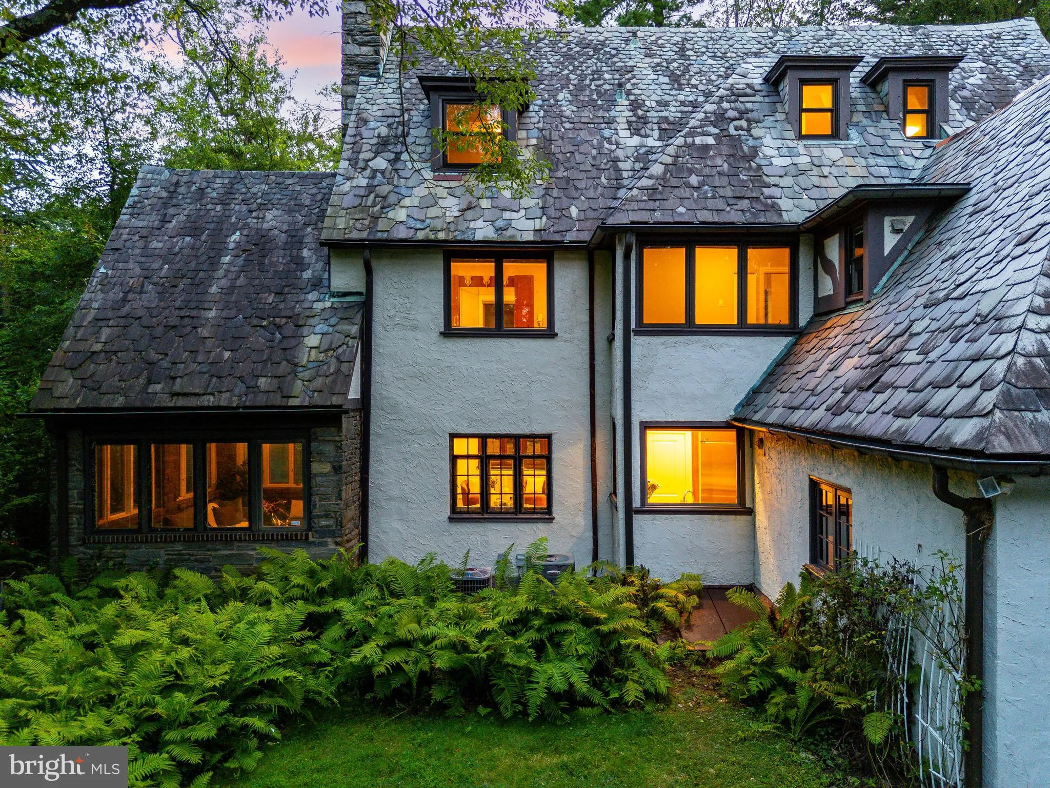 Bryn Mawr, Pennsylvania 19010, United States, 6 Bedrooms Bedrooms, ,4 BathroomsBathrooms,Residential,Pending,176332