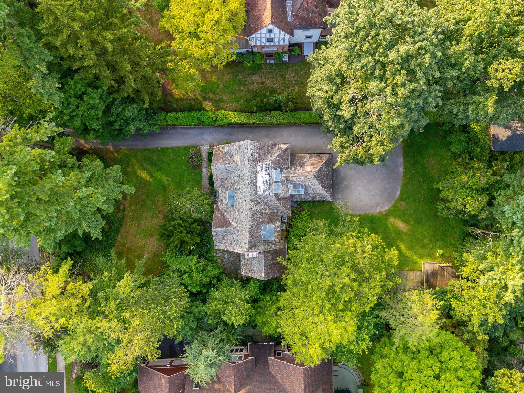 Bryn Mawr, Pennsylvania 19010, United States, 6 Bedrooms Bedrooms, ,4 BathroomsBathrooms,Residential,Pending,176332