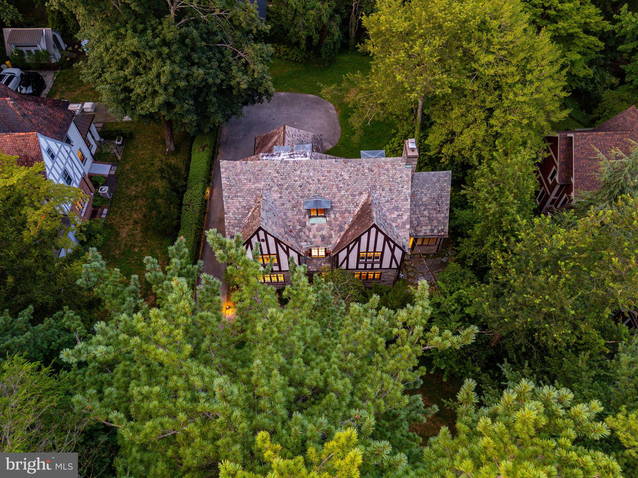 BRYN MAWR - Residential