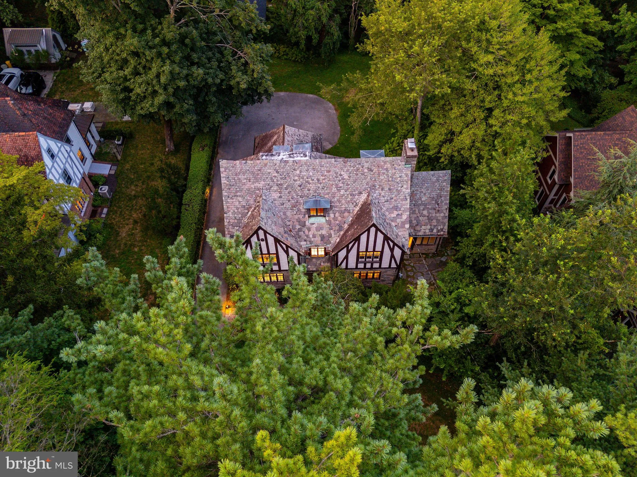 Bryn Mawr, Pennsylvania 19010, United States, 6 Bedrooms Bedrooms, ,4 BathroomsBathrooms,Residential,Pending,176332