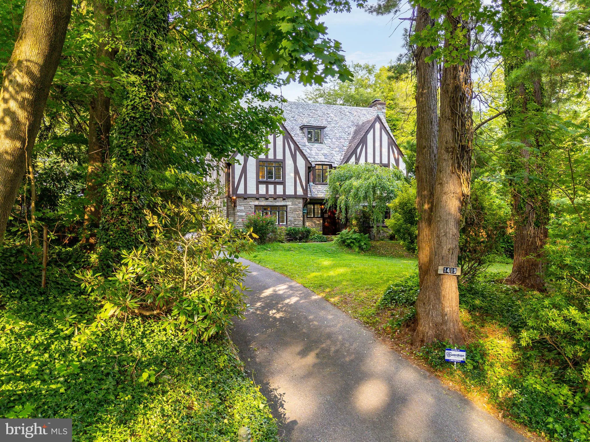 Bryn Mawr, Pennsylvania 19010, United States, 6 Bedrooms Bedrooms, ,4 BathroomsBathrooms,Residential,Pending,176332