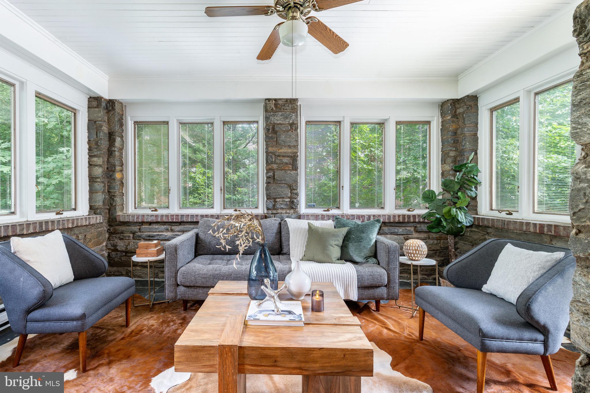 BRYN MAWR - Residential