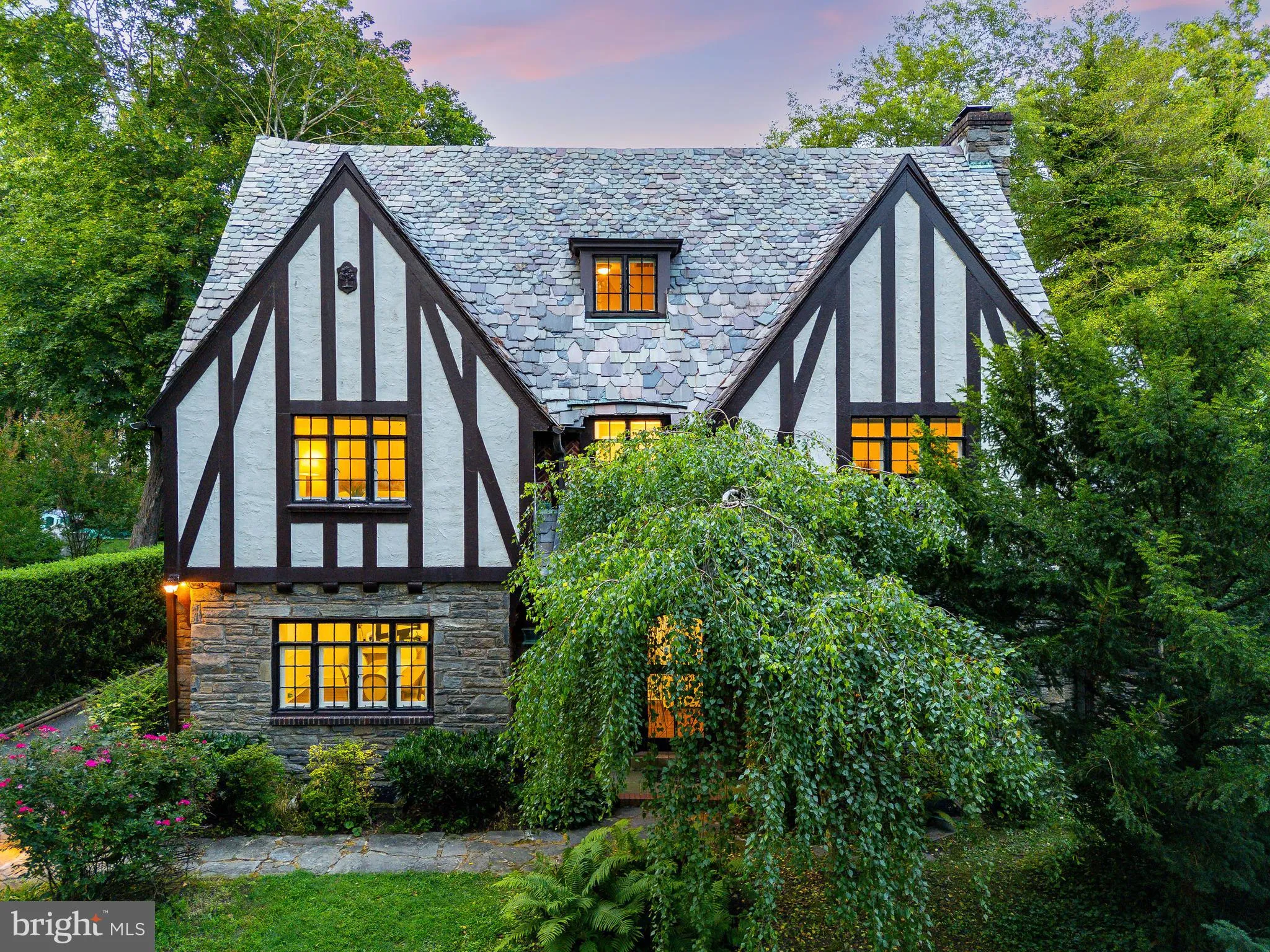 Bryn Mawr, Pennsylvania 19010, United States, 6 Bedrooms Bedrooms, ,4 BathroomsBathrooms,Residential,Pending,176332