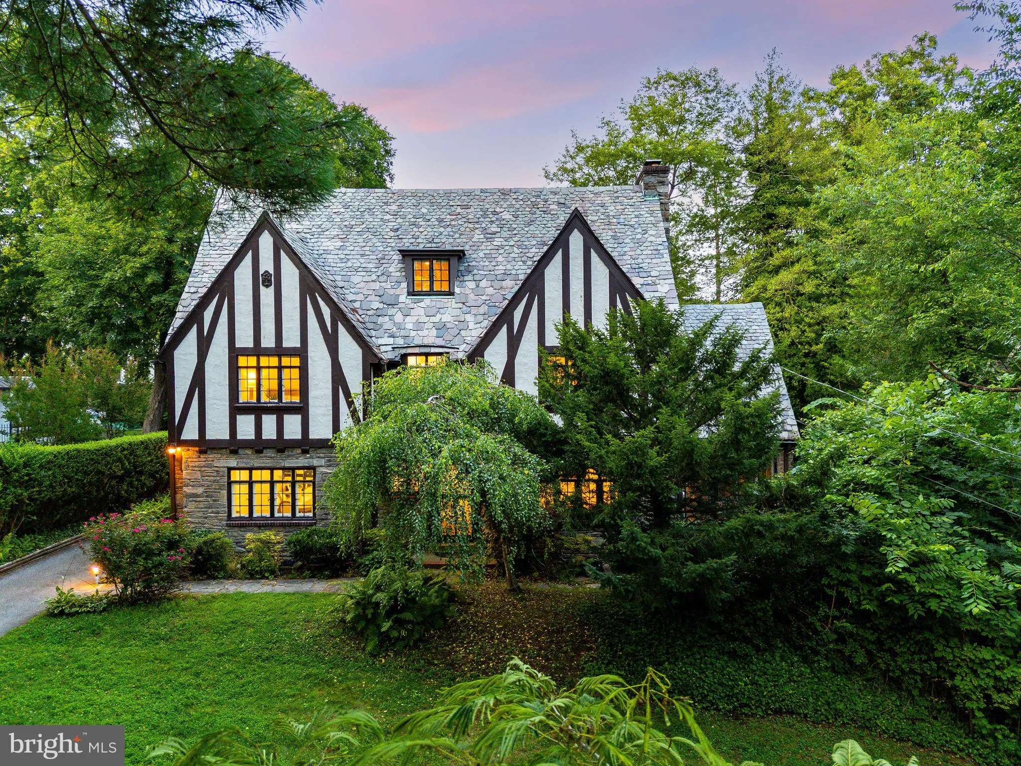 Bryn Mawr, Pennsylvania 19010, United States, 6 Bedrooms Bedrooms, ,4 BathroomsBathrooms,Residential,Pending,176332