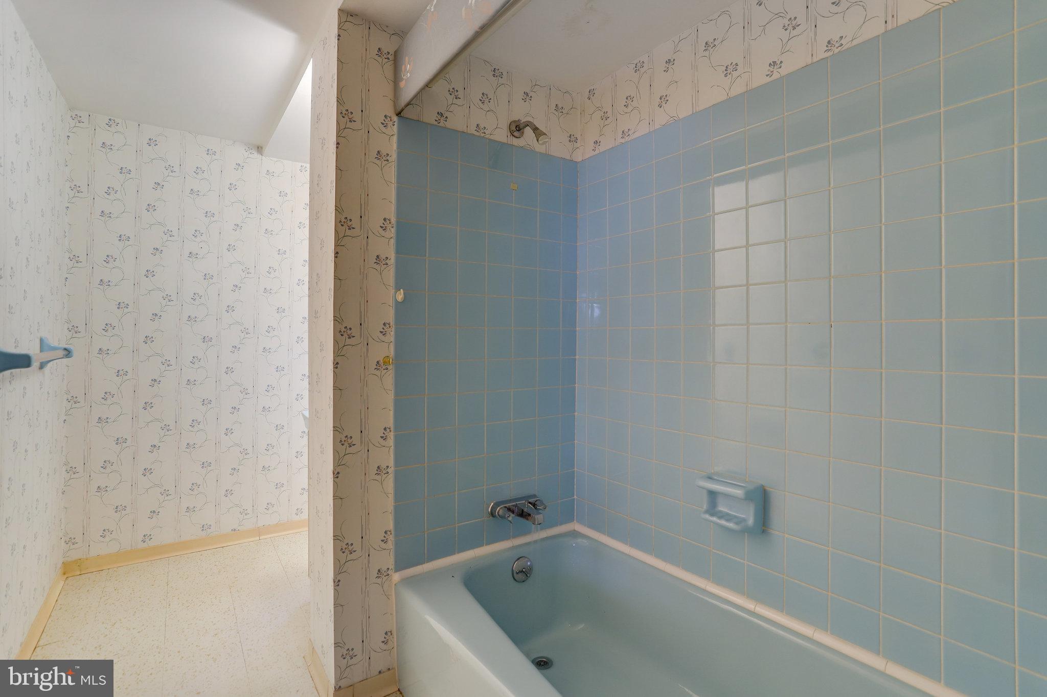 CALTOR MANOR - Residential