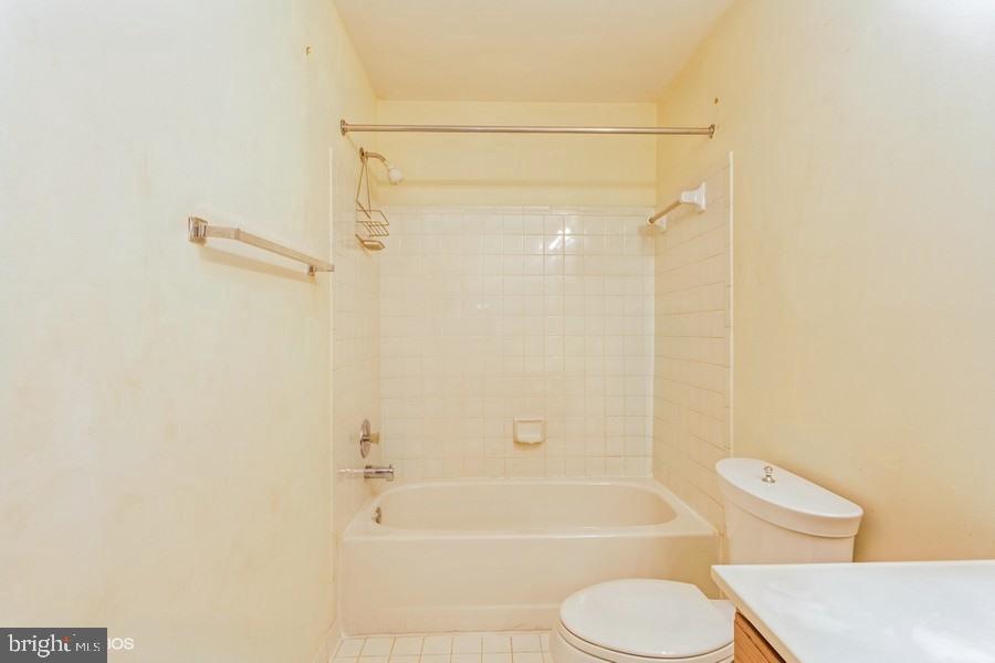 GLENSFORD - Residential