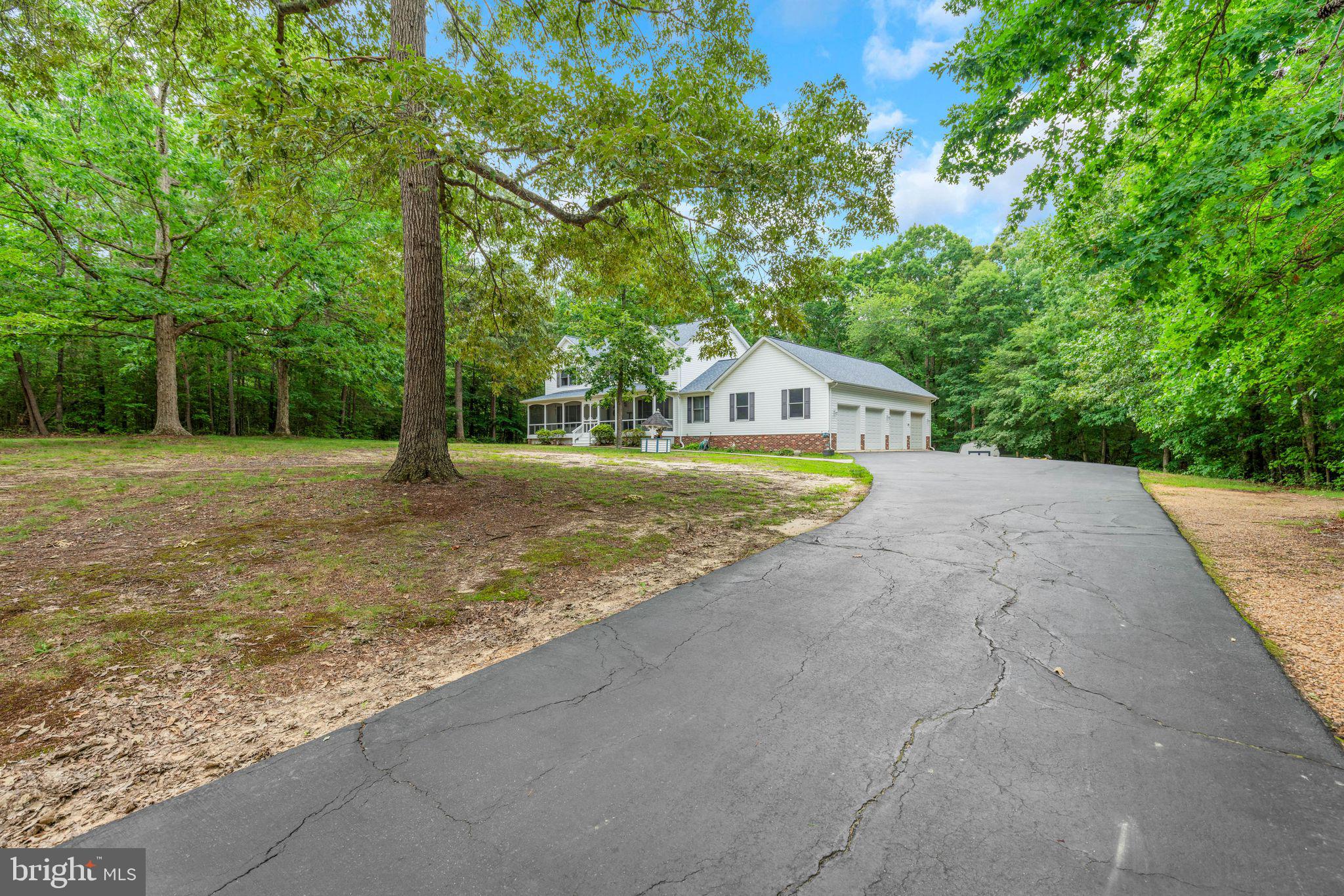 23773 MEREDITH COURT