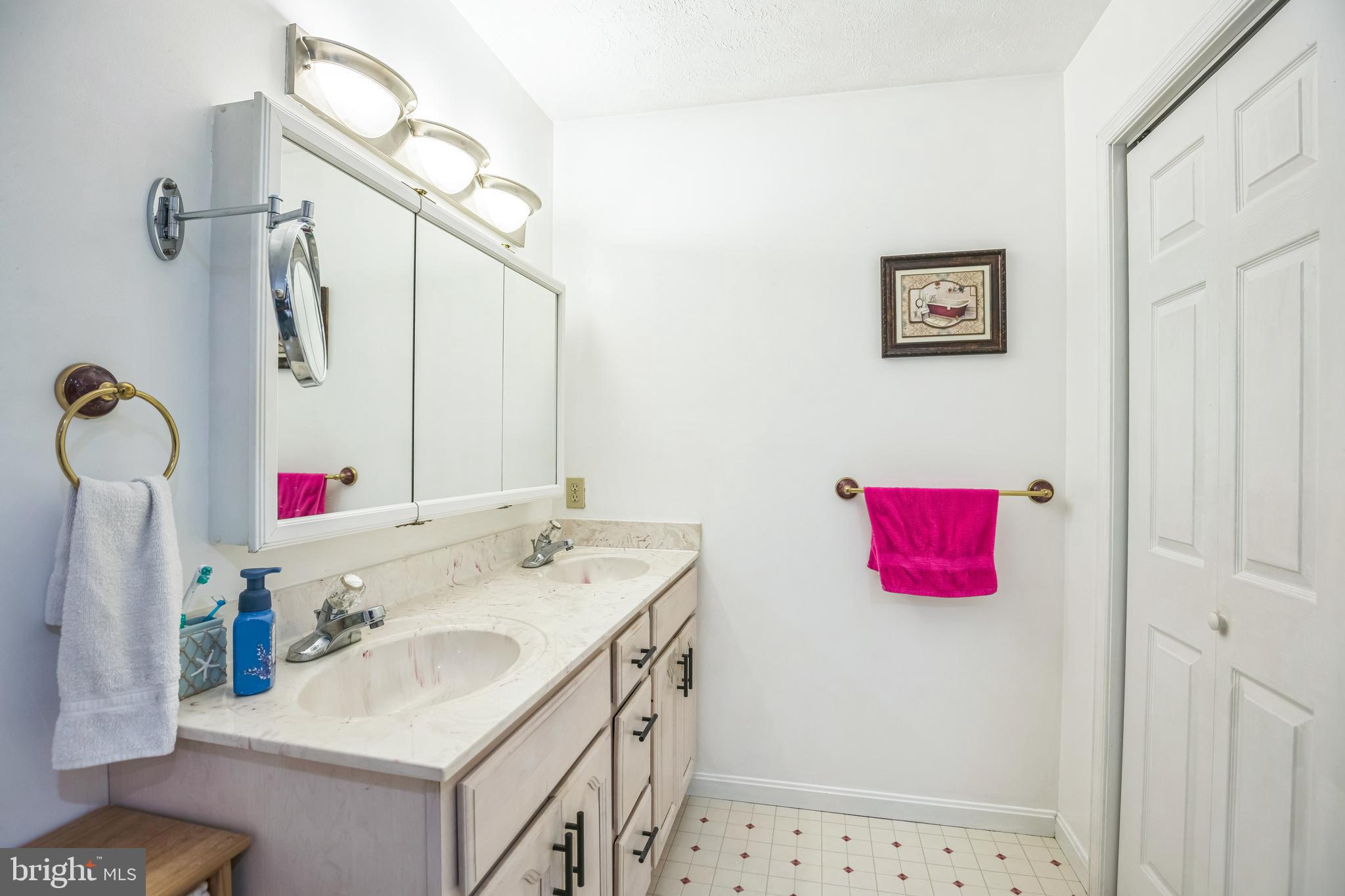 ABELLS RIDGE - Residential