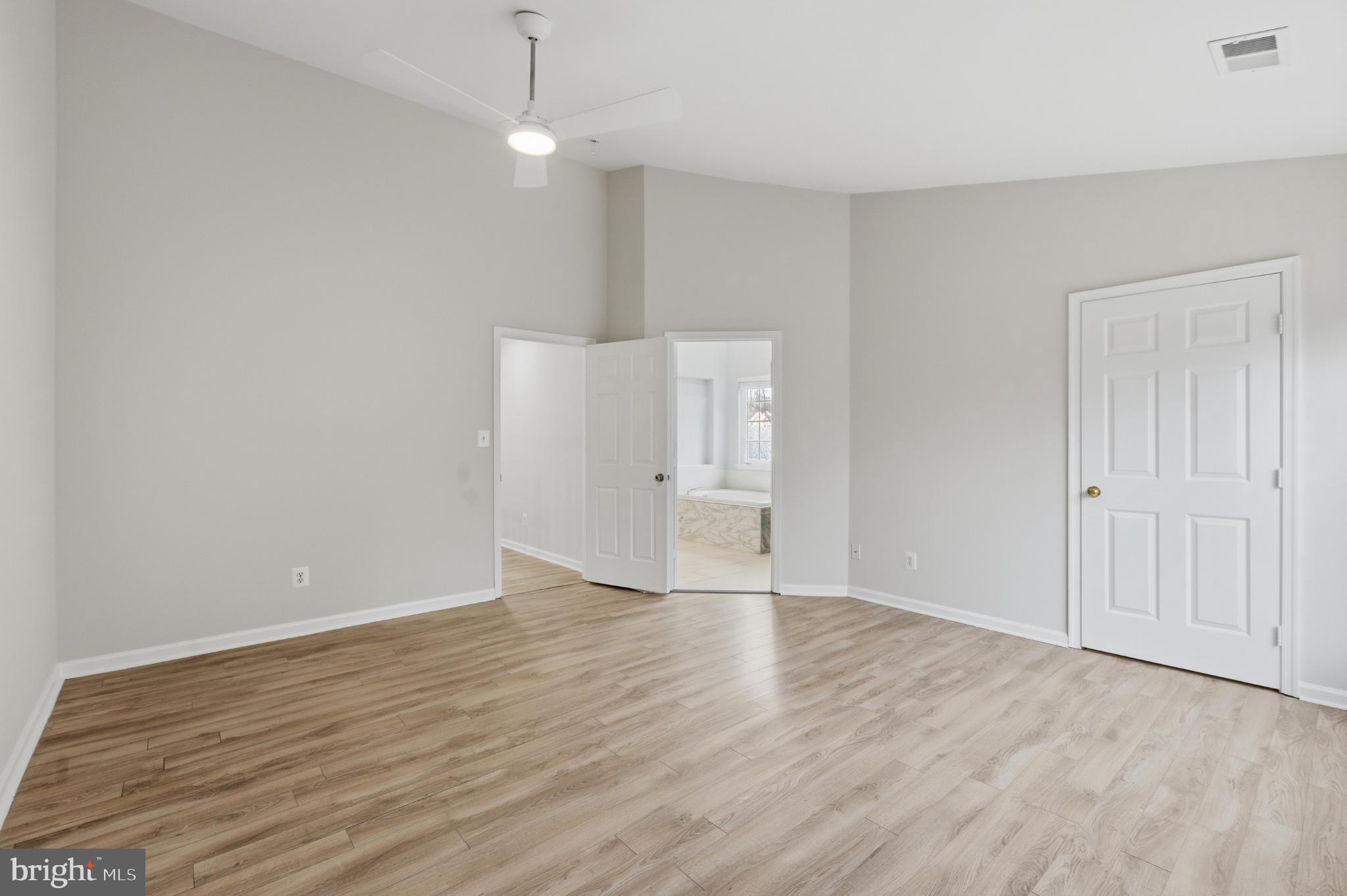 BROOKE FARM - Residential Lease