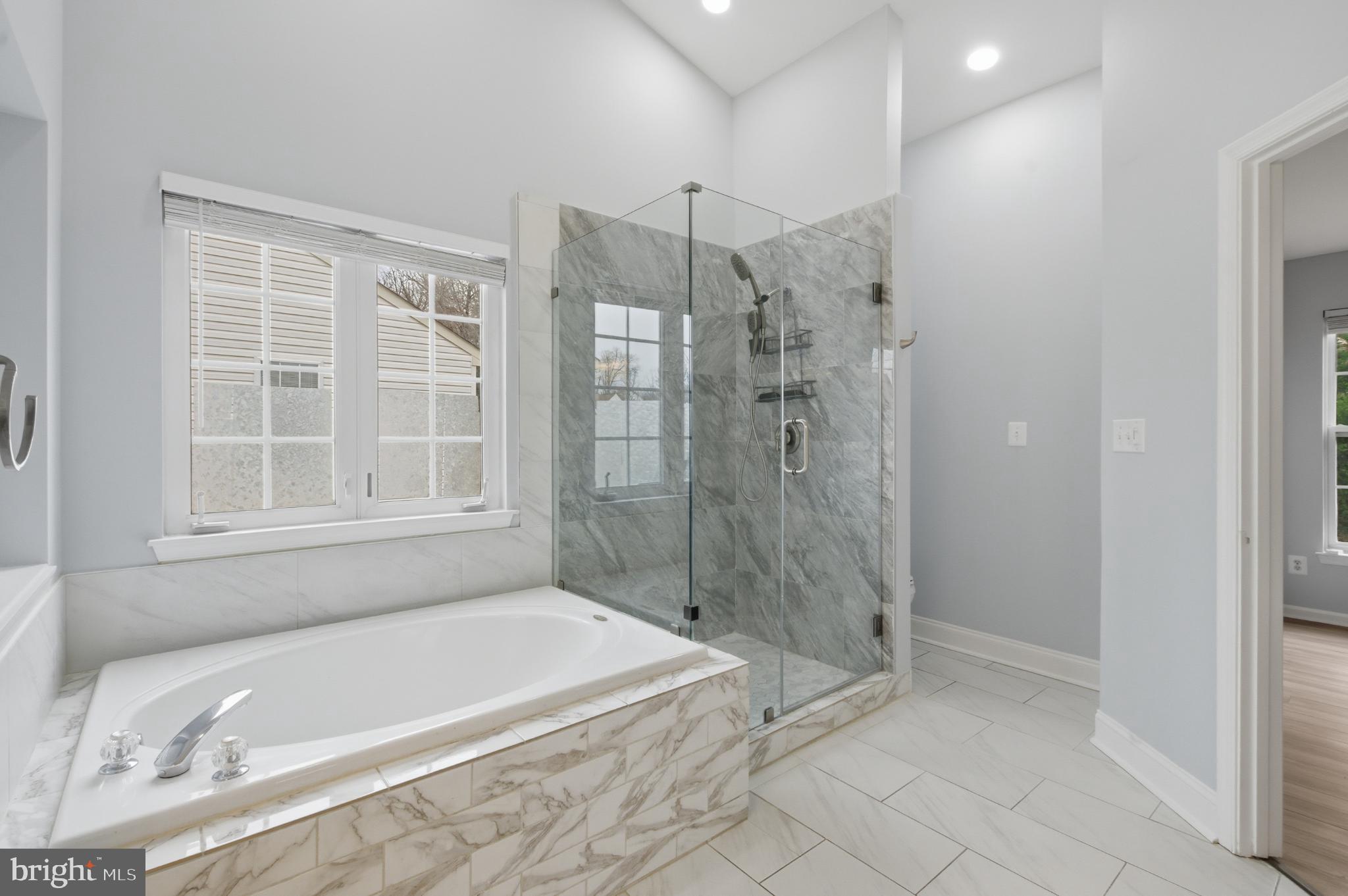 BROOKE FARM - Residential Lease