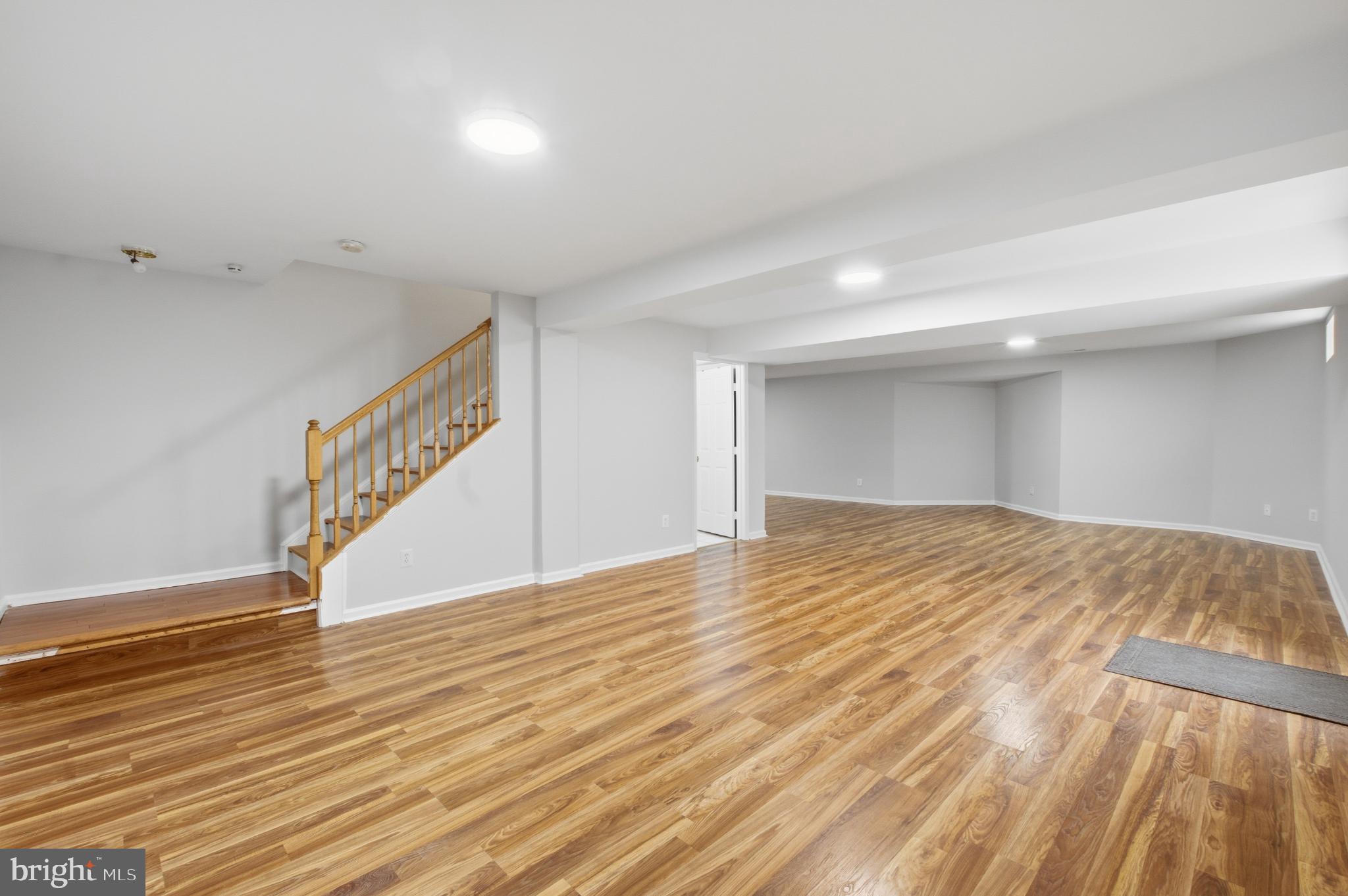 BROOKE FARM - Residential Lease