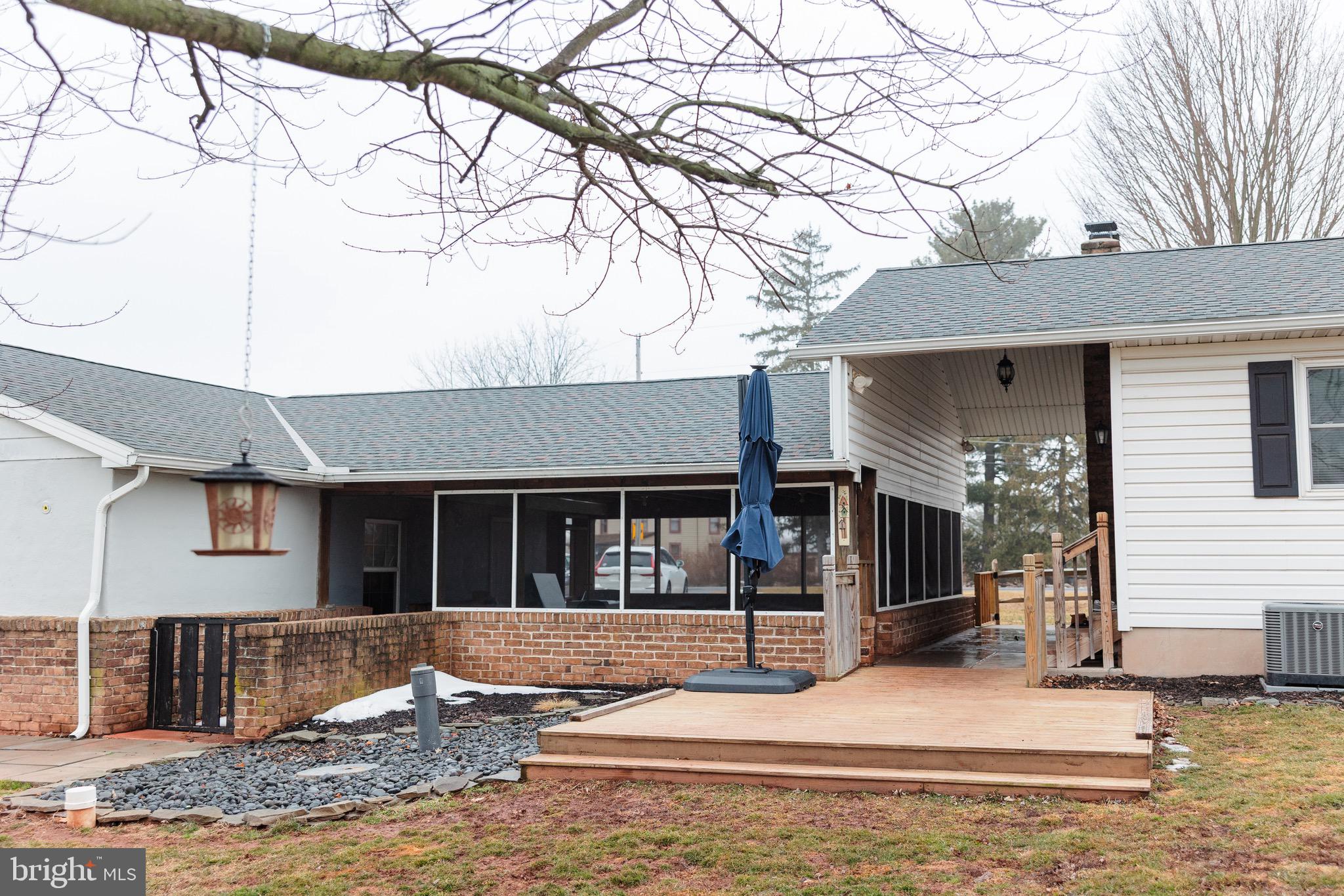 NEW OXFORD - Residential