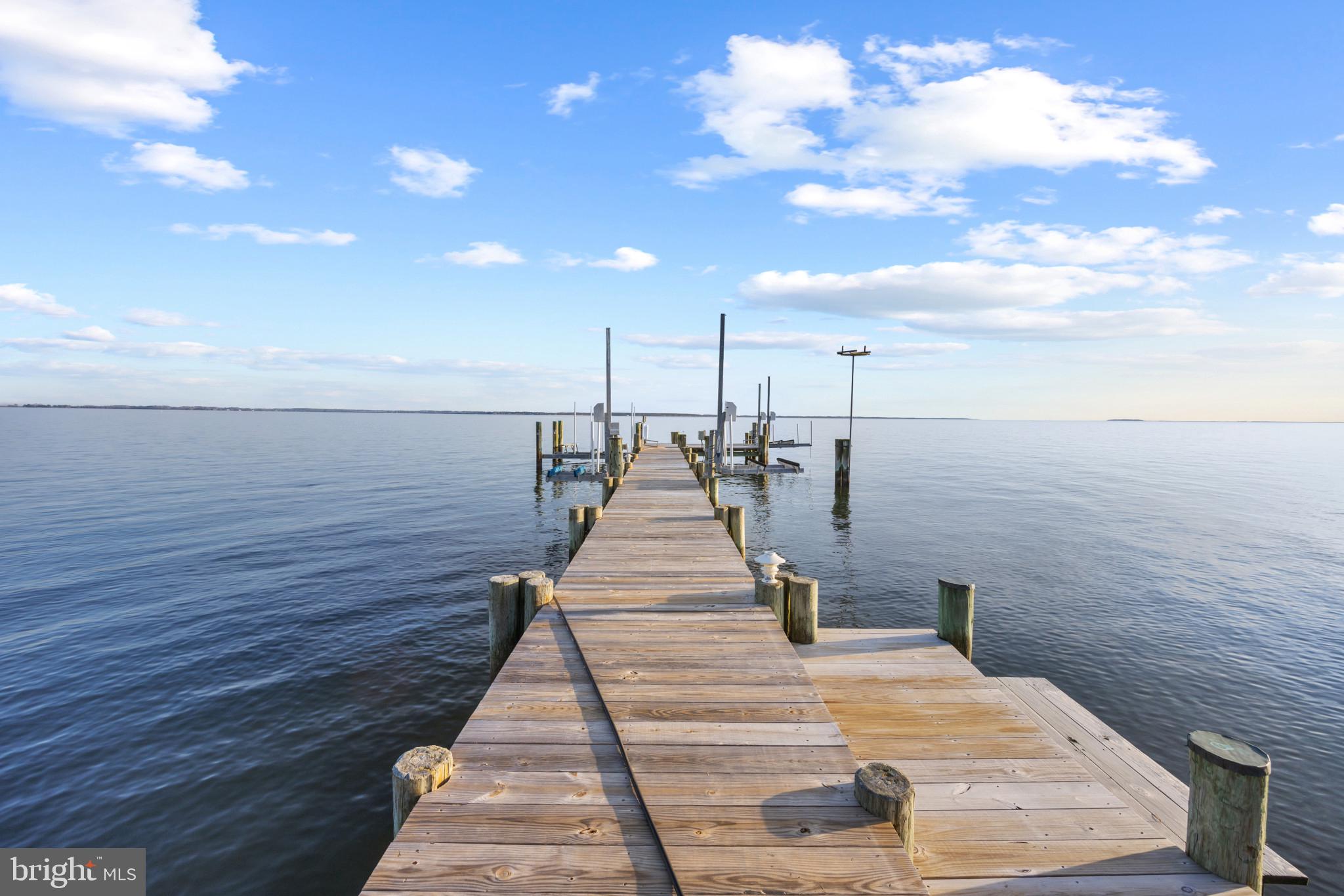 COVE CREEK CLUB - Residential