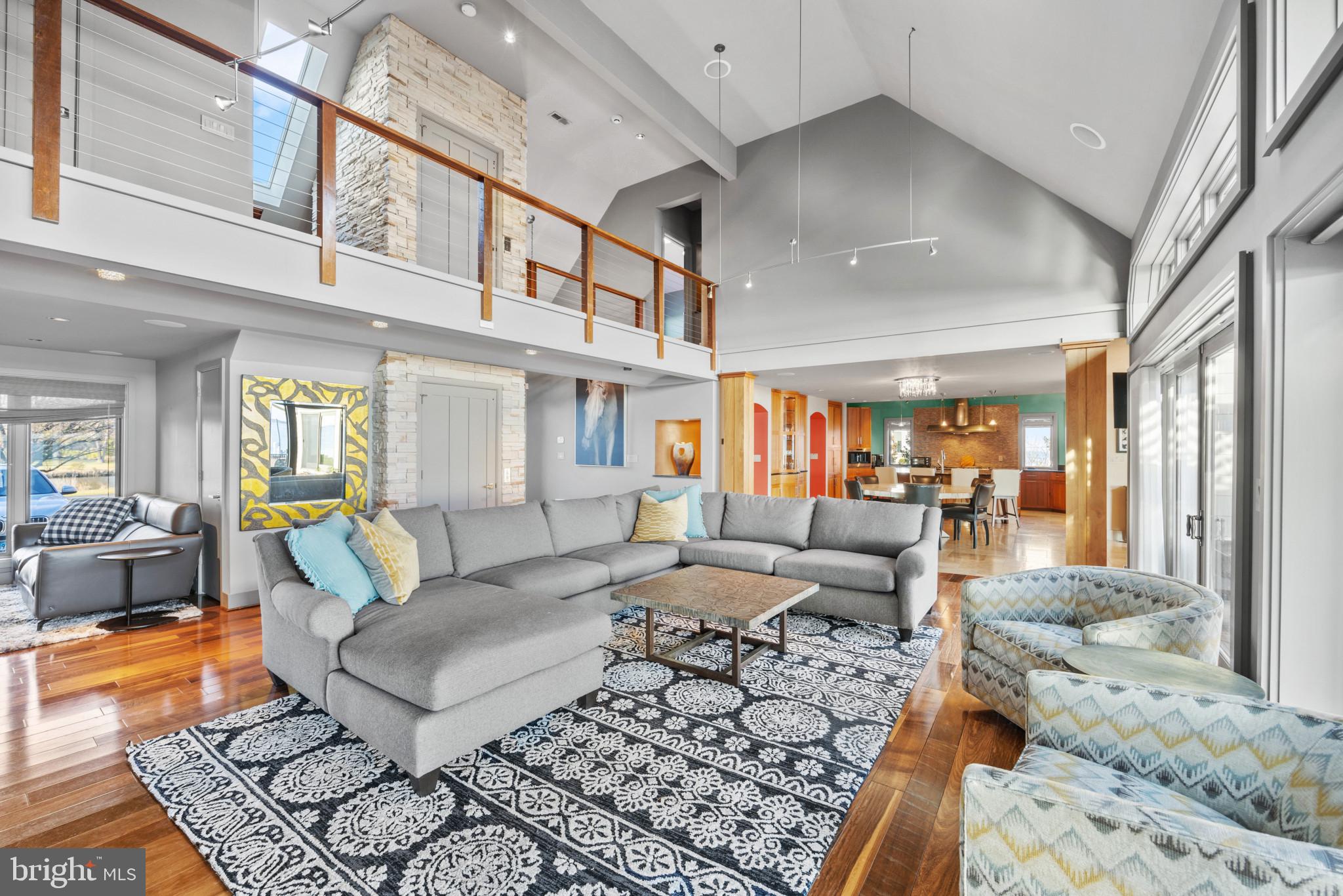 COVE CREEK CLUB - Residential